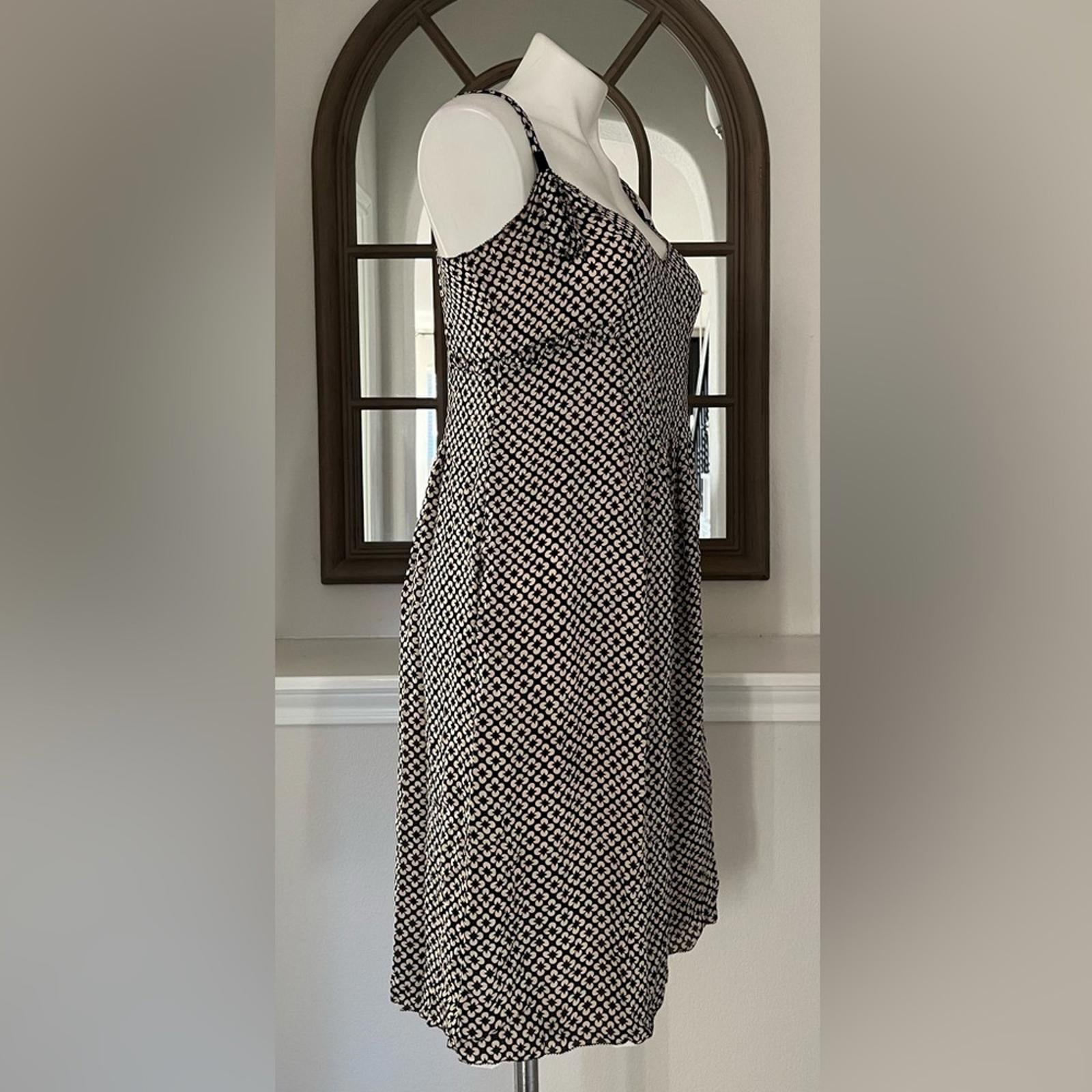 Tory Burch Midi Dress, Size 8 EXCELLENT!