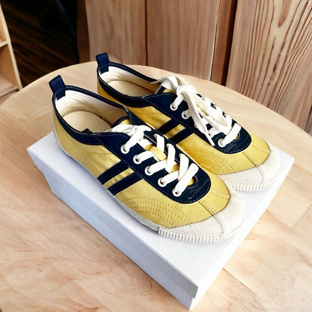 RE/DONE 90s Low-Top Sneakers, Yellow & Navy Size 41 New in Box Retail $250