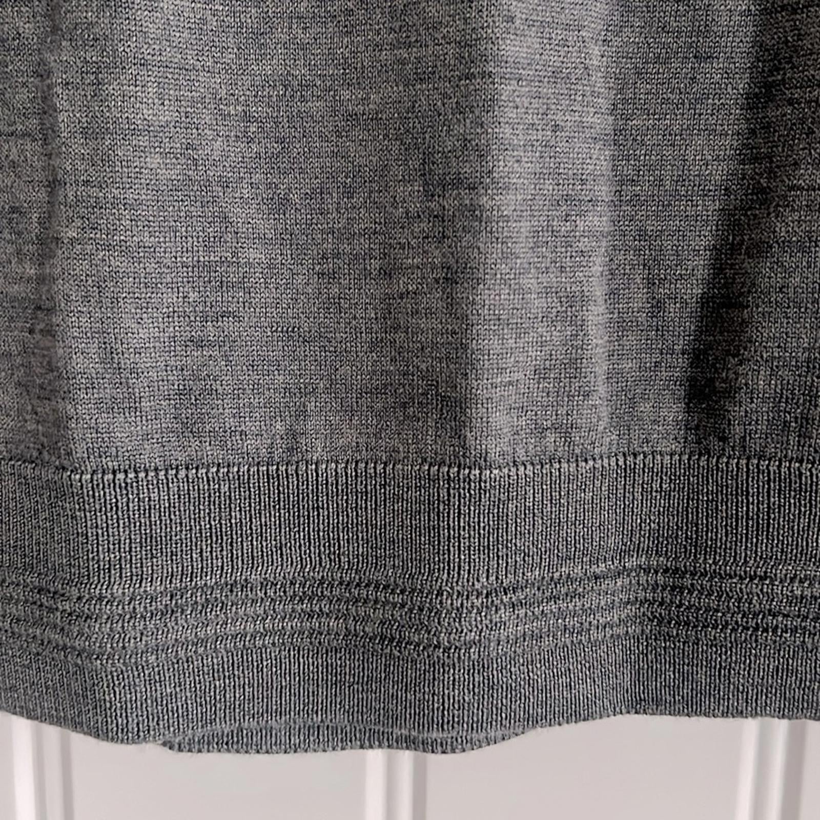 Dylan Gray Crewneck Sweater in Medium Grey, Size XL NEW w/Tag $198