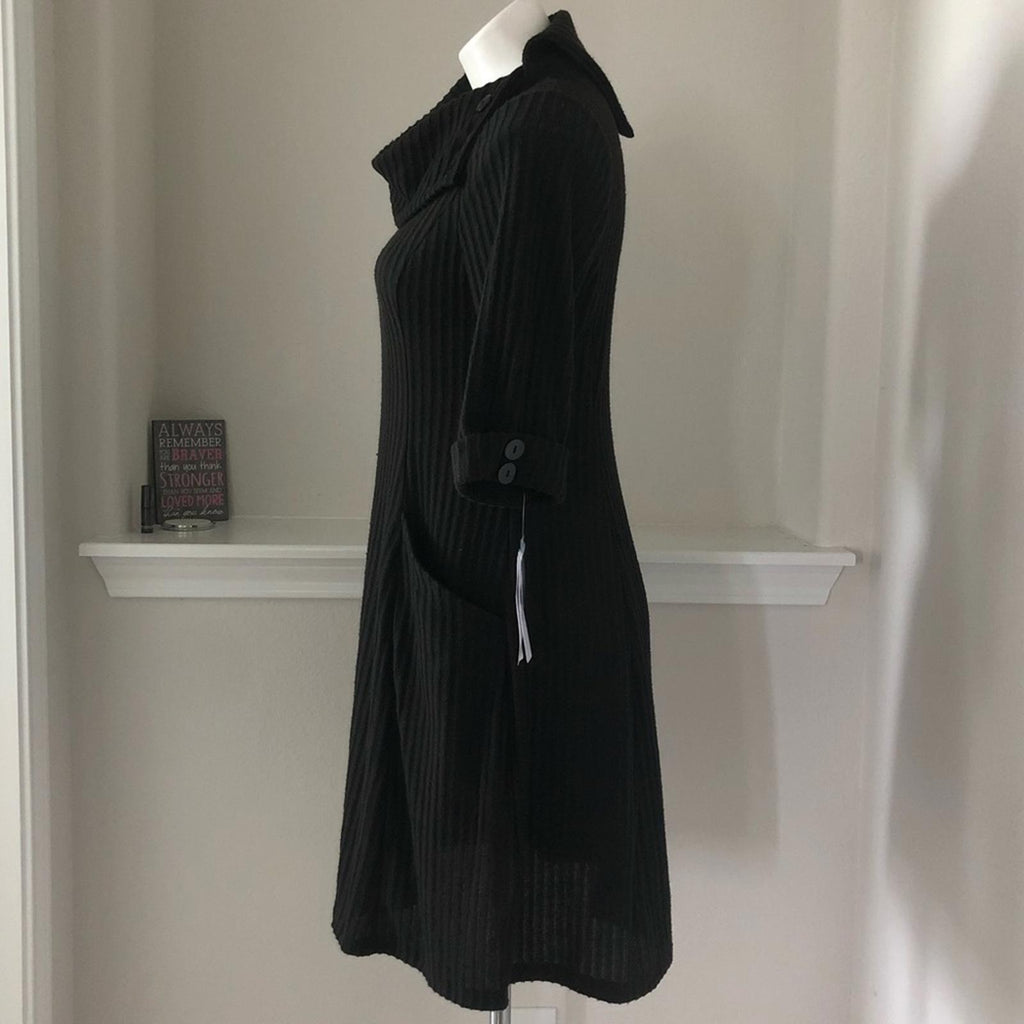 Robbie Bee’s Signature Ribbed Sweater Dress in Black, Size M New w/Tag