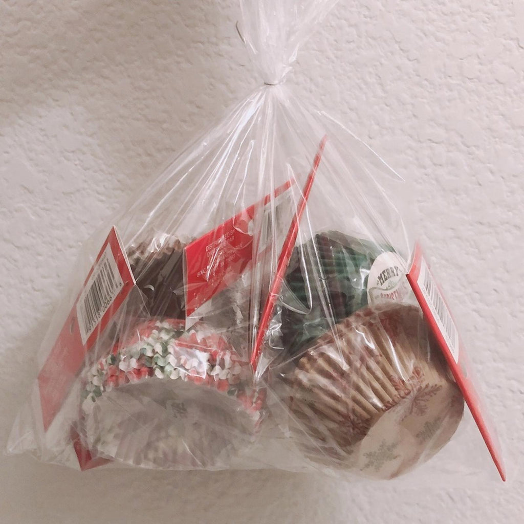 Cupcake Liners Holiday Themed Christmas Holiday Party Baking Muffin 375-Pieces