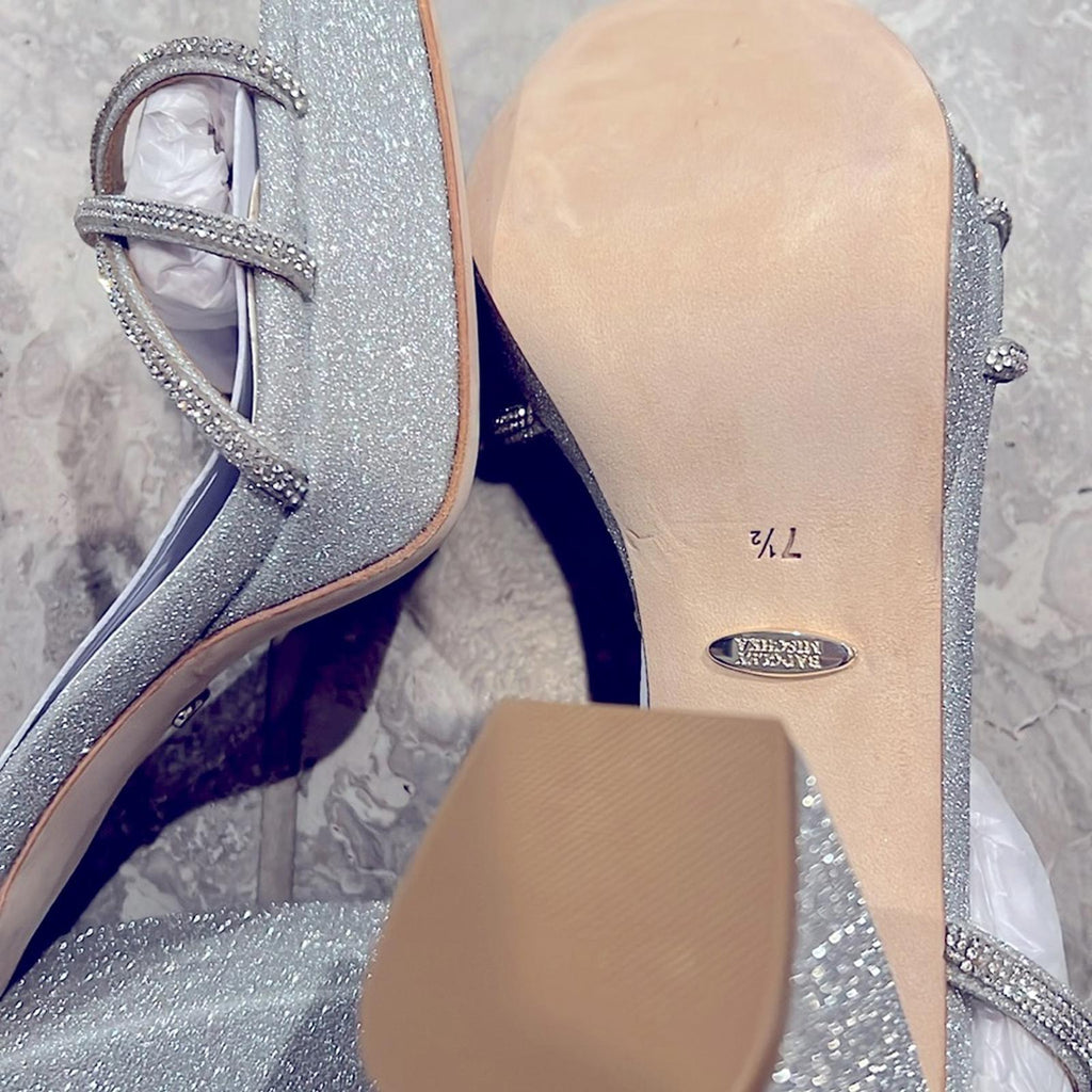 Badgley Mischka Frida Ankle Strap High Heel Sandals in Silver Size 7.5 New $245