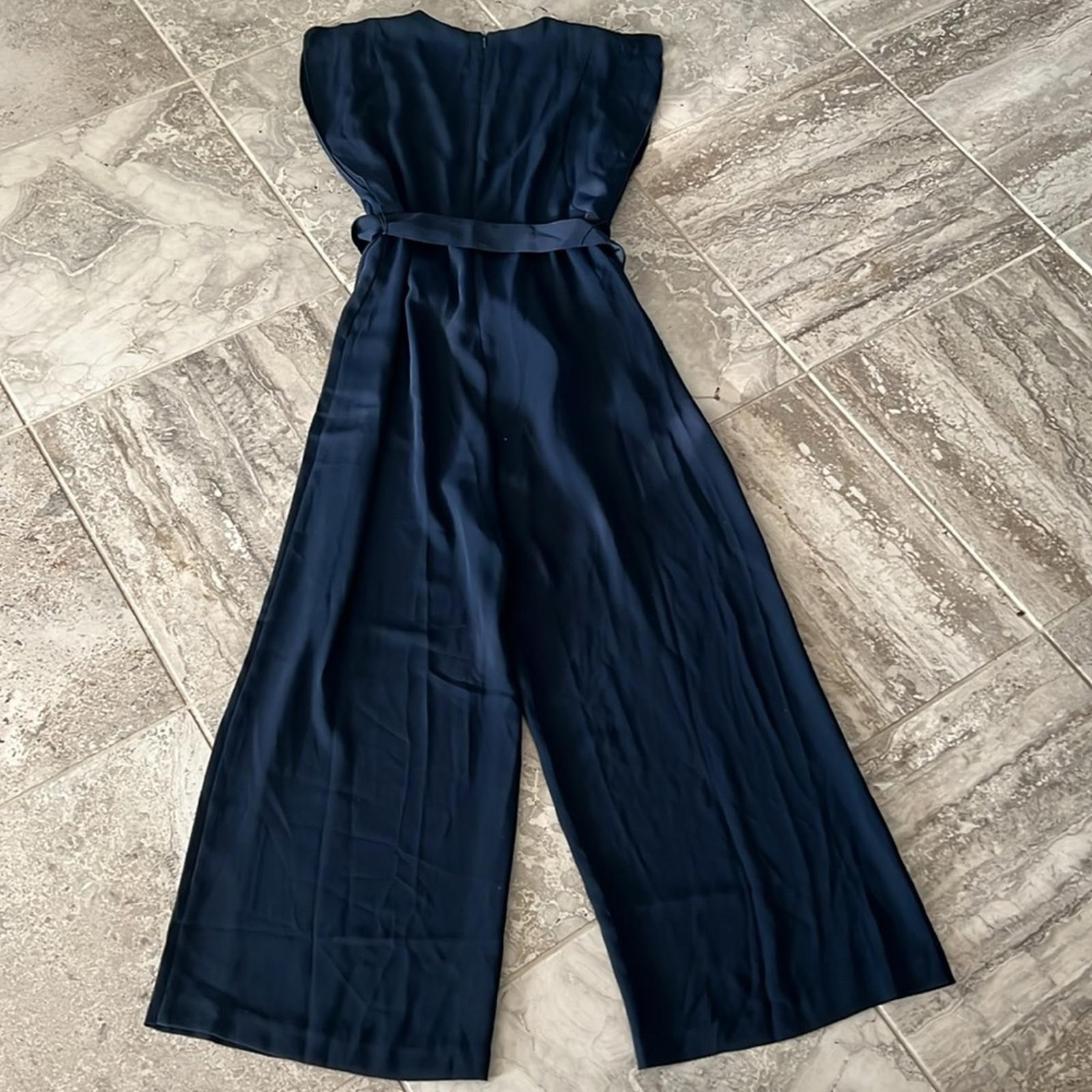 NEW Eliza J Flutter Sleeve Crepe Wide Leg Jumpsuit in Navy, Size 16 NEW w/o Tag