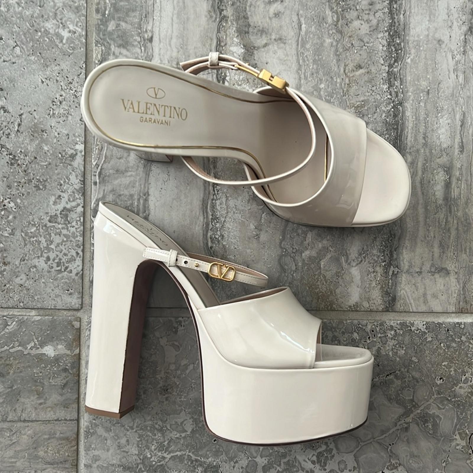 Valentino Garavani Patent High Heel Platform Slides, Size 41 New in Box $1,200