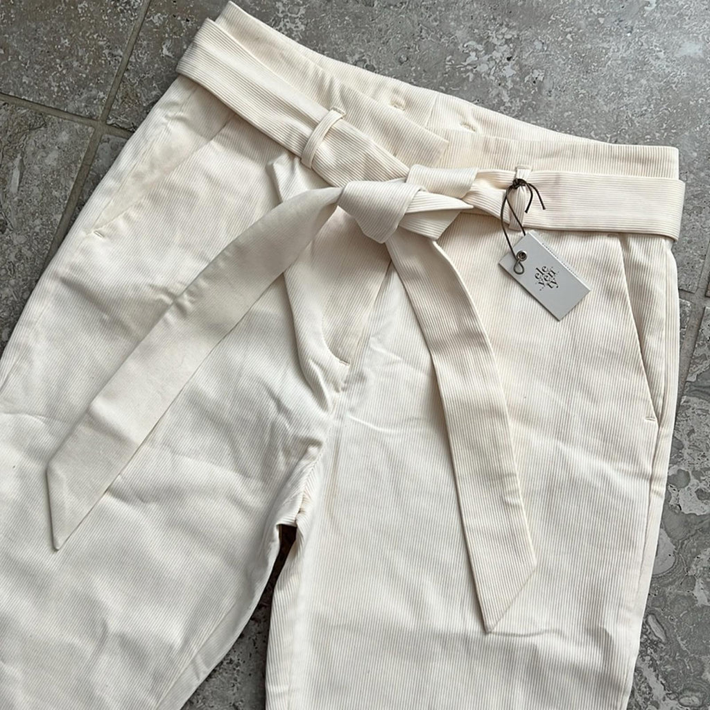 NWT ELEVENTY High-Waisted Ribbed Pants in Cream, Size EU40 | US2 New w/Tag $495
