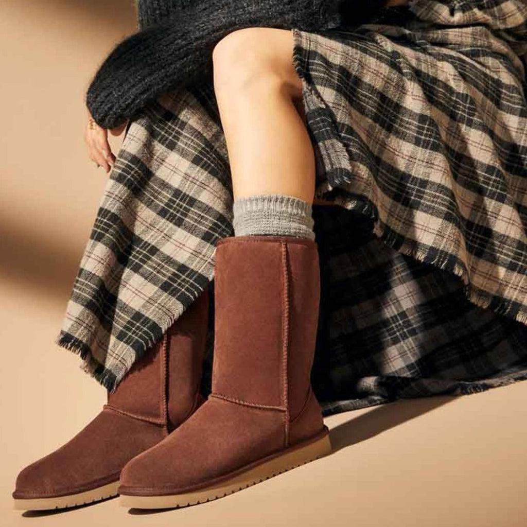 UGG’s Koolaburra KOOLA Tall Boots in Chestnut, Size 11 Wide New in Box