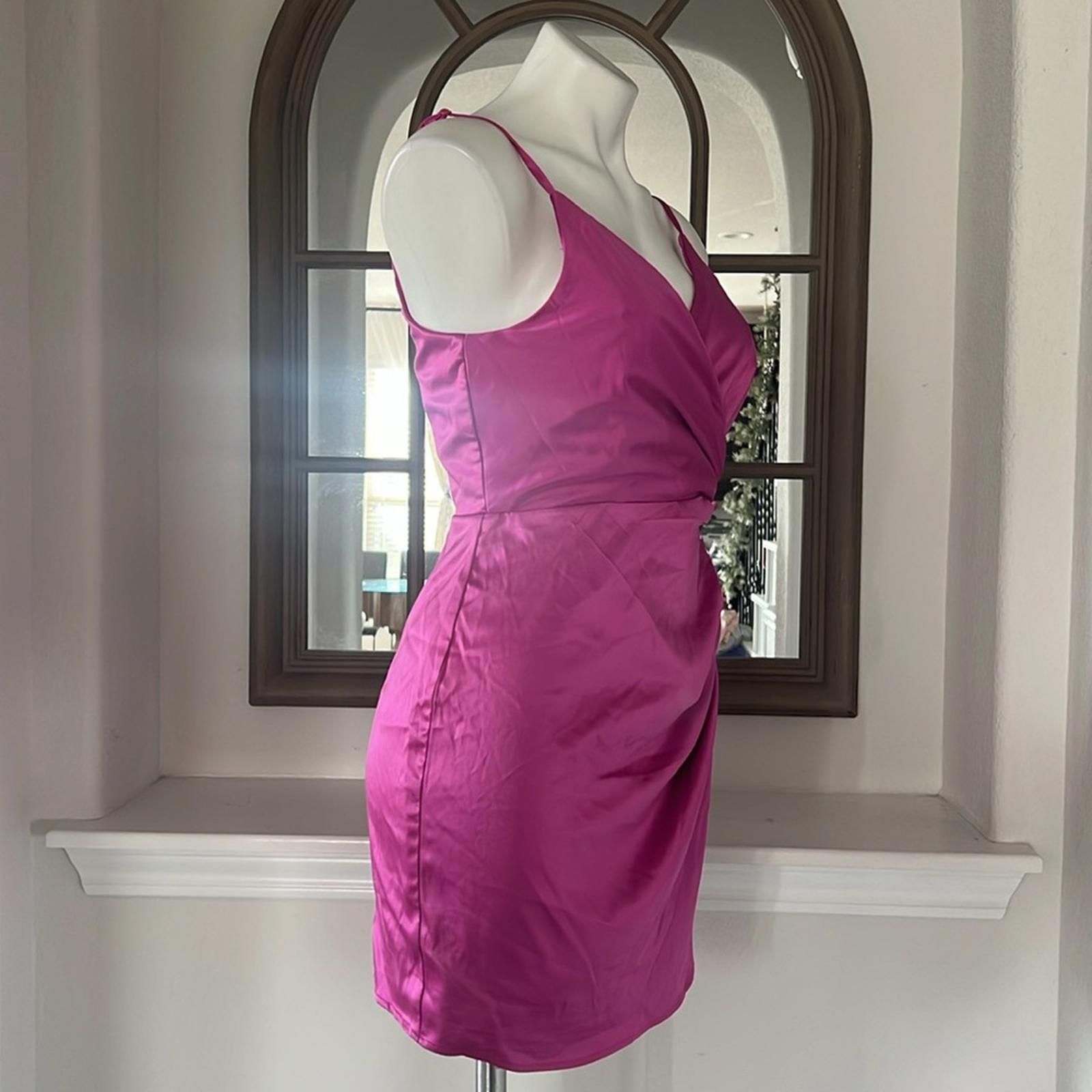 Bloomingdale’s Aqua Drape Front Satin Mini Dress in Fuchsia, Size S New w/Tag