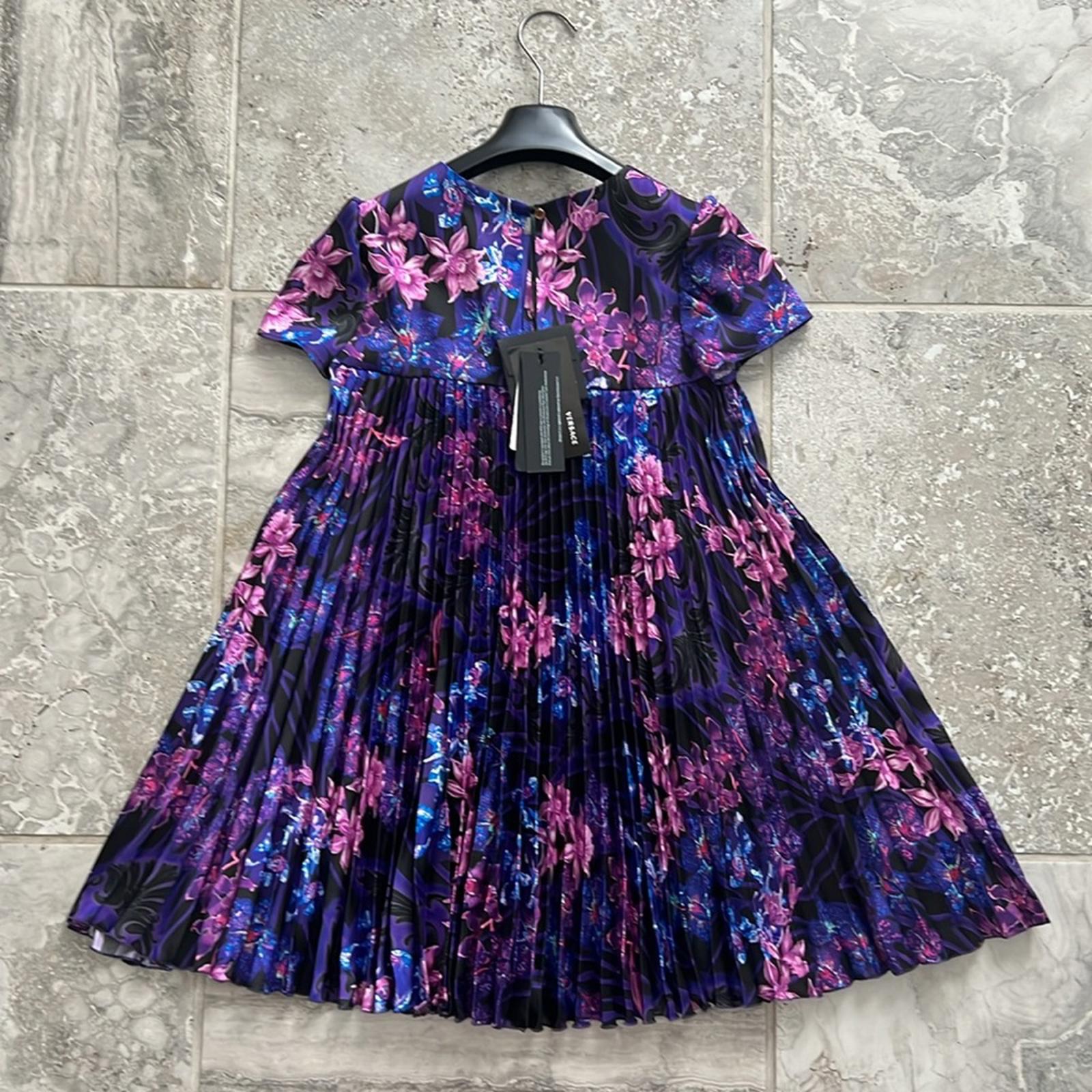 Versace Orchid Barocco Kids Pleated Dress, NWT, Girls Size 12 Retail $795