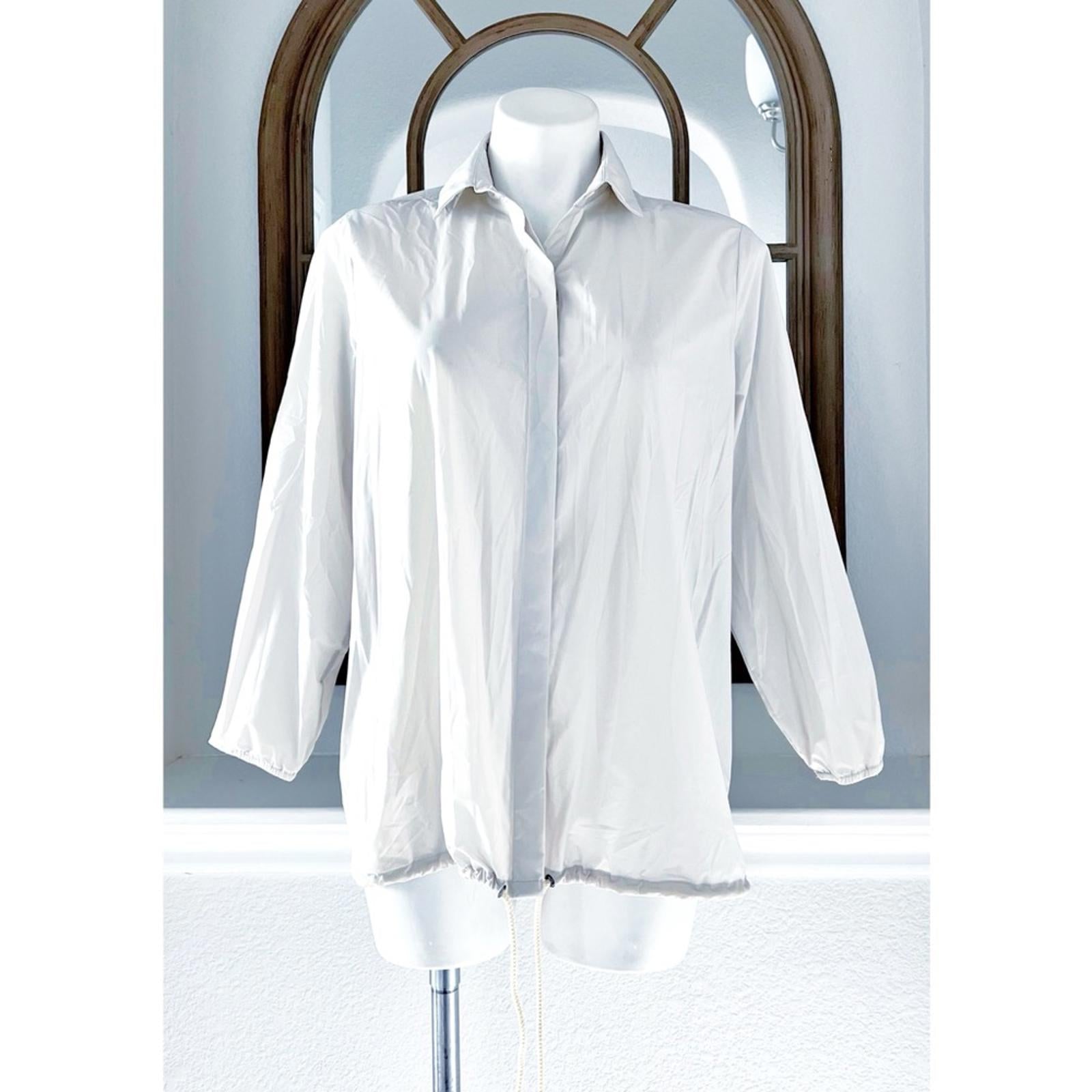 ST JOHN Lightweight Jacket, Light Grey
