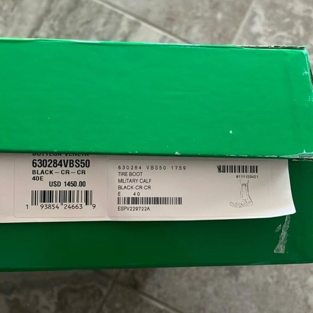 Bottega Veneta Black ‘Tire’ platform Chelsea Boots, Size 40 New in Box +DustBag