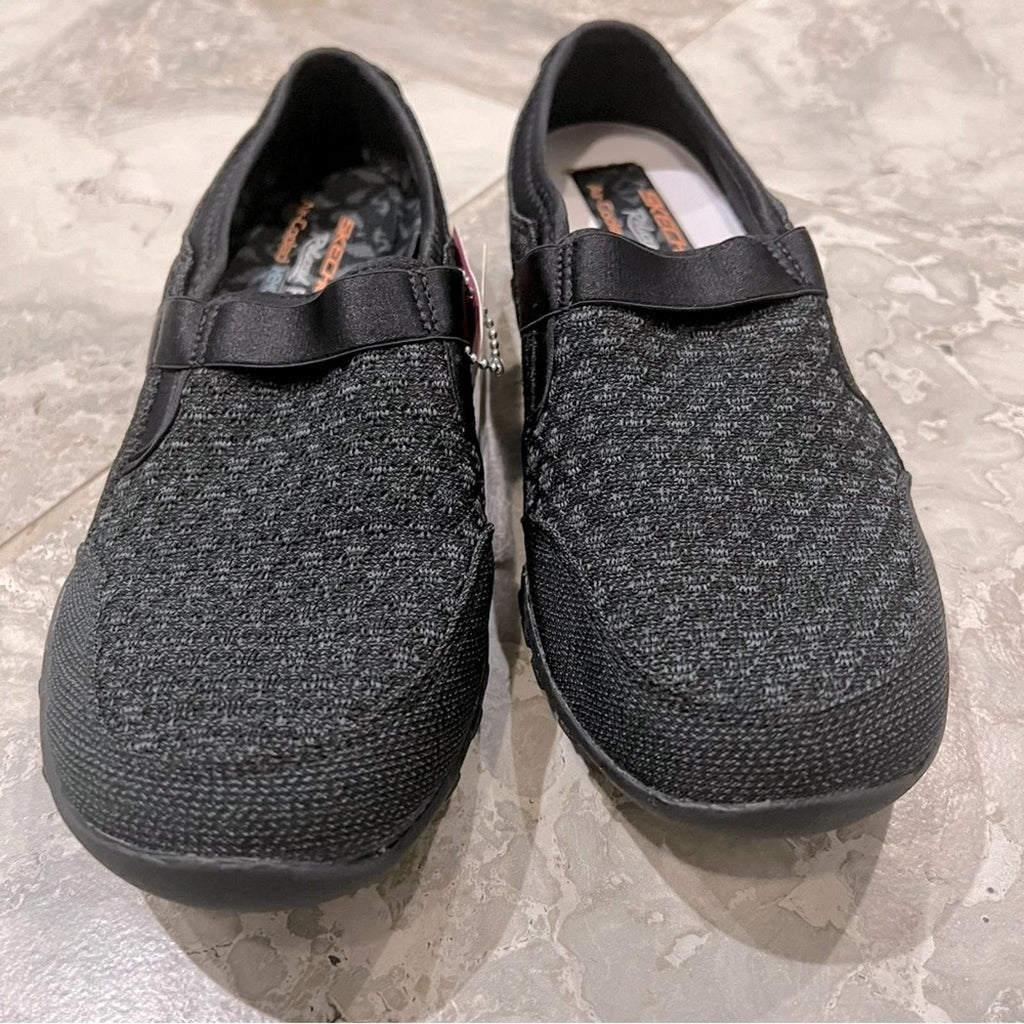 NEW Skechers Relaxed Fit Air-Cooled Memory Foam Slip-On Sneakers, Size 7.5