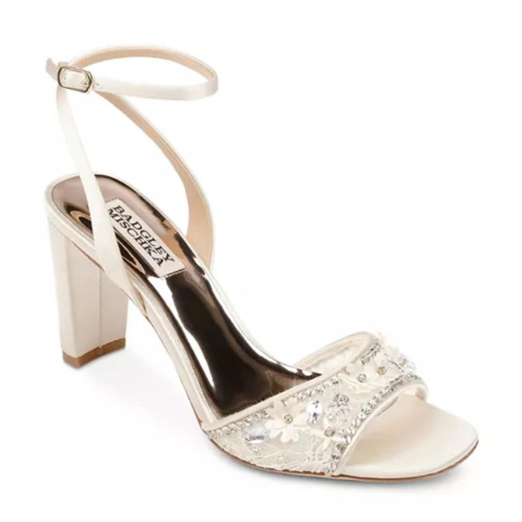 NEW Badgley Mischka Tayten Satin Crystal Ankle Strap Sandals Size 6, Retail $235