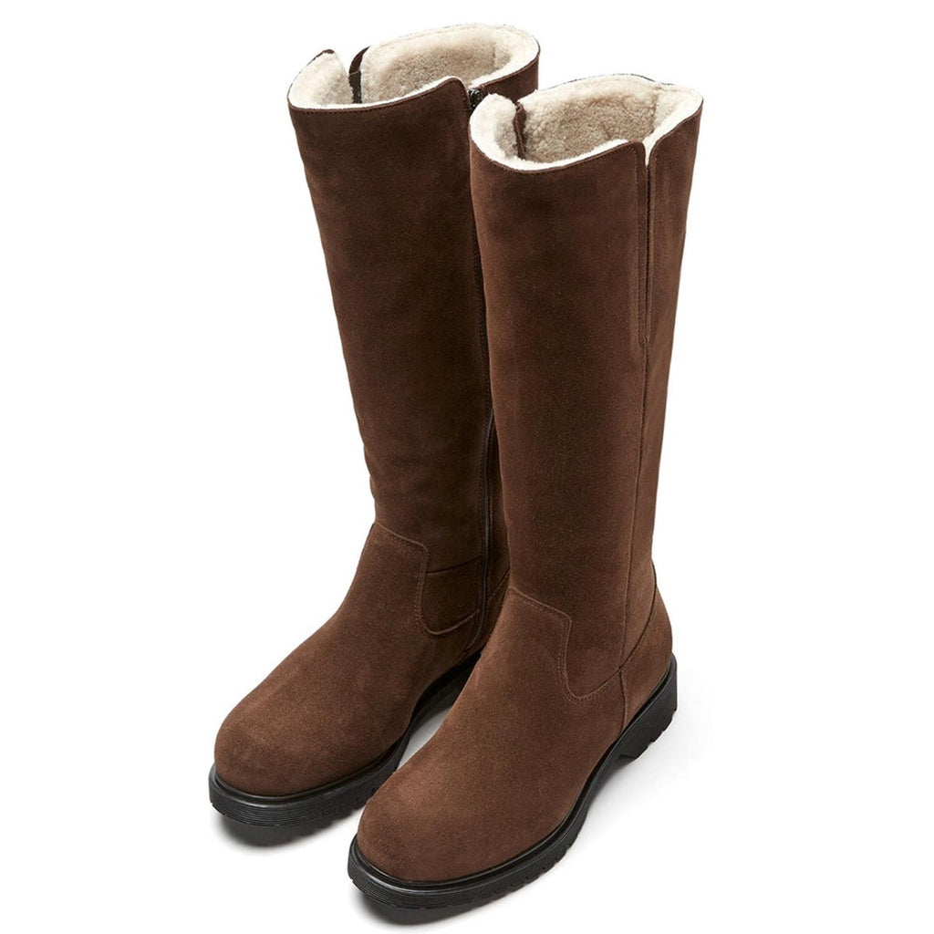 La Canadienne Helene Shearling-Lined Suede Boots in Brown, NWT, Size 11