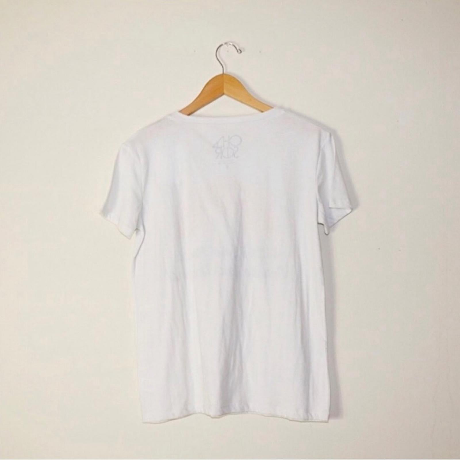 Chaser Follow Your Heart Persue Your Dreams Graphic Tee Shirt Size S, NEW w/Tag