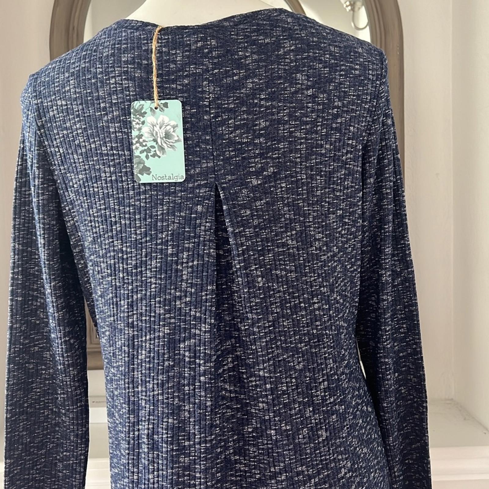 NEW Nostalgia Katy Top/Sweater, Navy Heather Size M New w/Tag