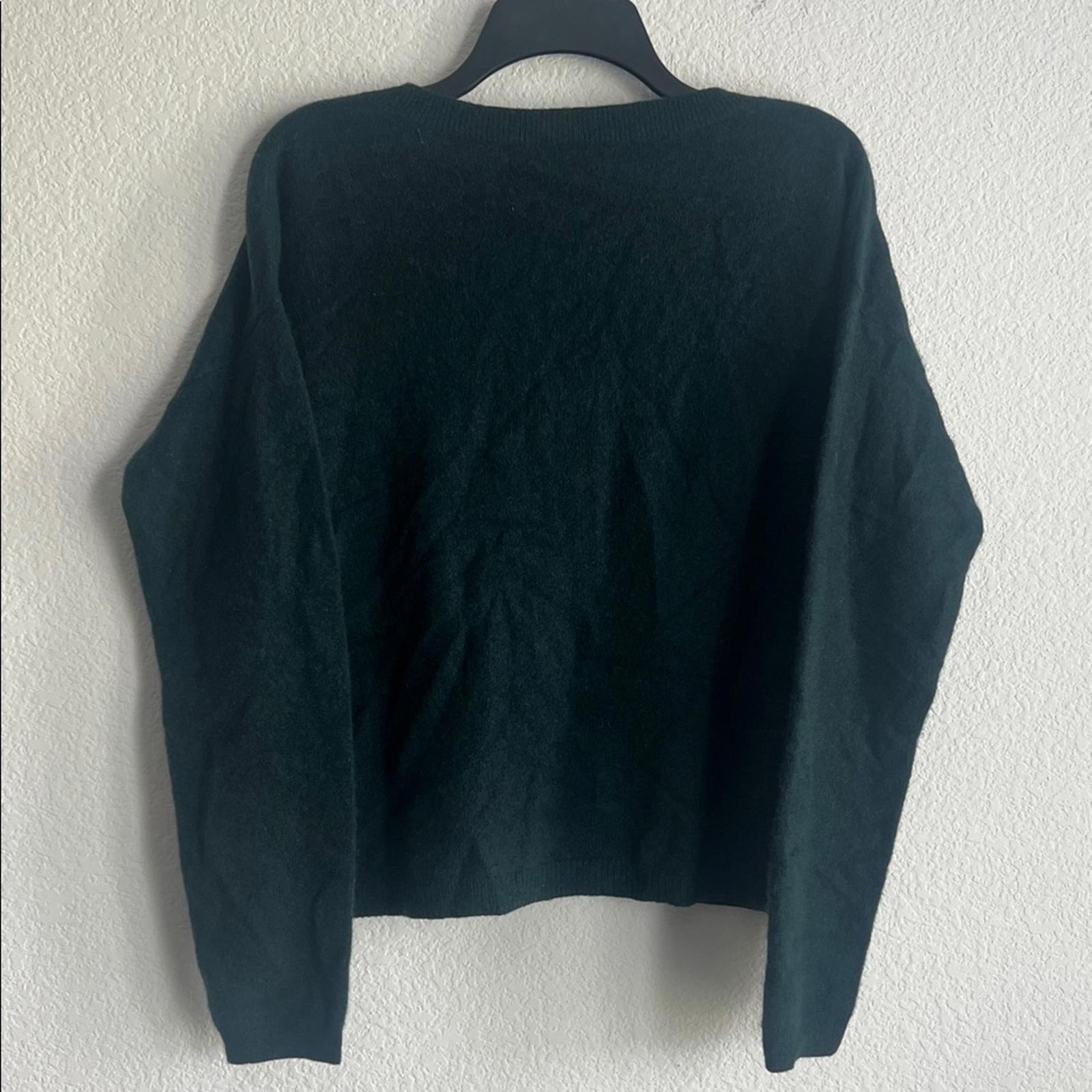 C by Bloomingdale's Cashmere V-Neck Cardigan in Dark Green, Size S, NWT