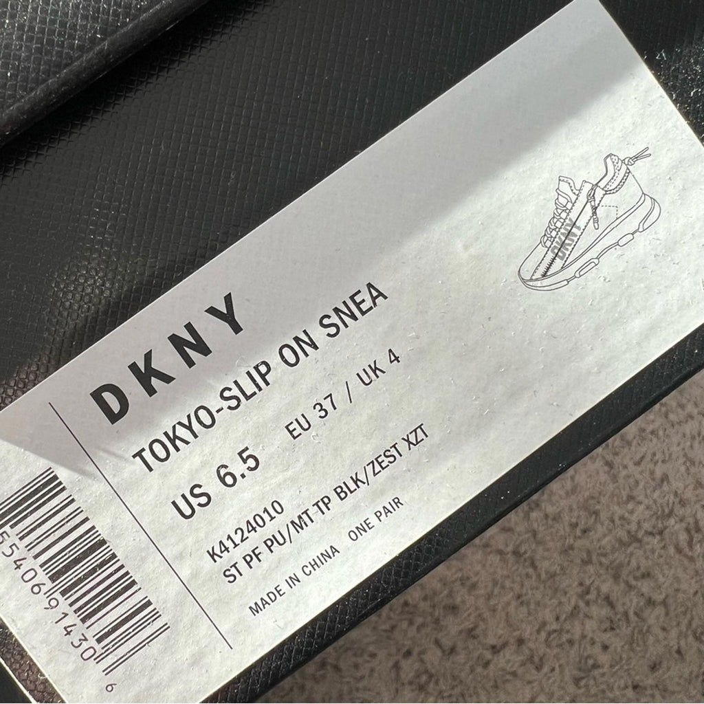 DKNY Women's Tokyo Slip On Sneakers, Size 6.5 in Original Box Retail $129