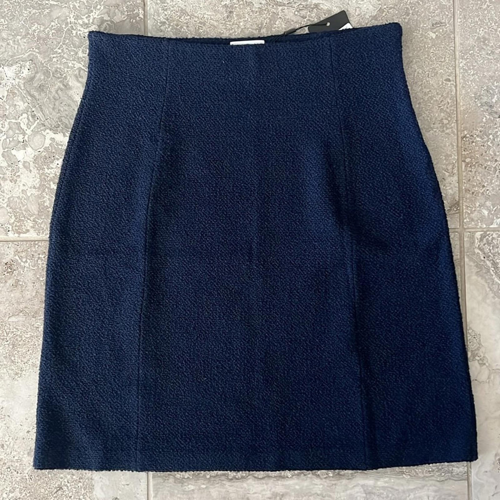 St. John Collection Textured Tweed Pencil Skirt in Navy, Size 16 NWT Retail $795