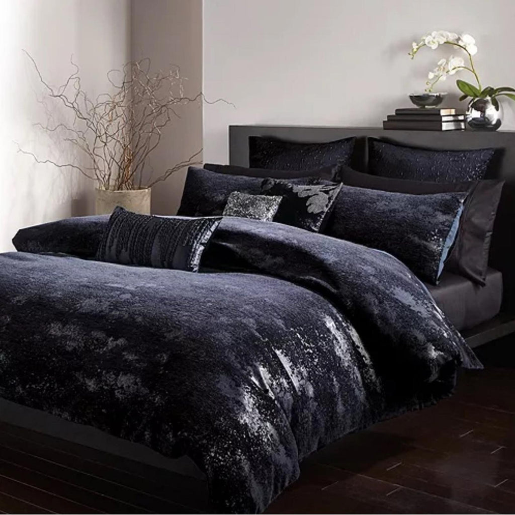 Donna Karan Sapphire Collection Decorative Pillow, 18" x 18" NWT Retail $255