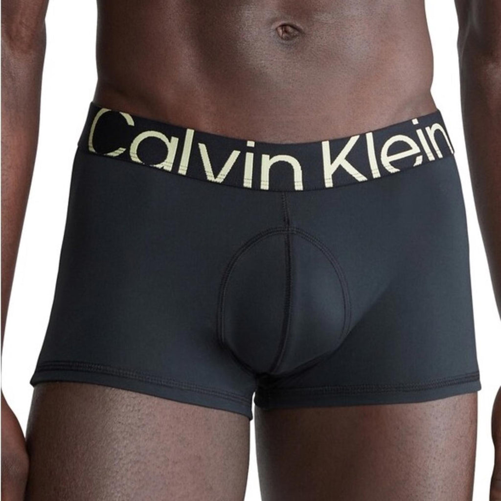 Calvin Klein Future Shift Microfiber Boxer Briefs in Black Size Small New in Box