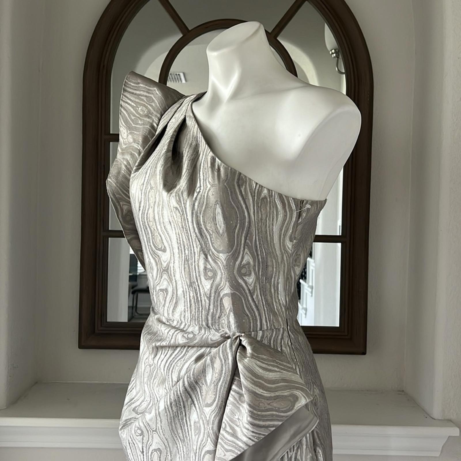 SAYLOR Ann Woodgrain Jacquard Mini Dress, Silver Size M EXCELLENT!
