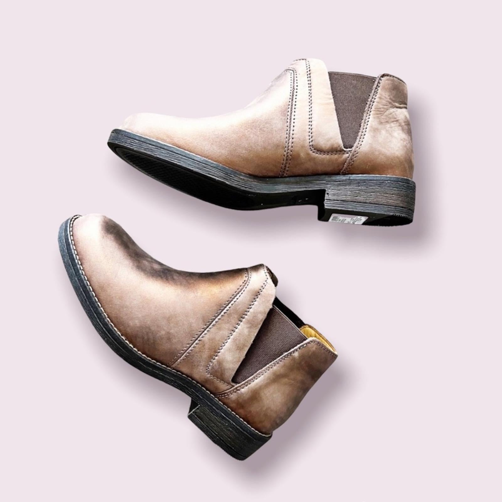 NEW Clarks Demi Beat Bronze Metallic Leather Cushion Ankle Boots UK 3, US 5.5