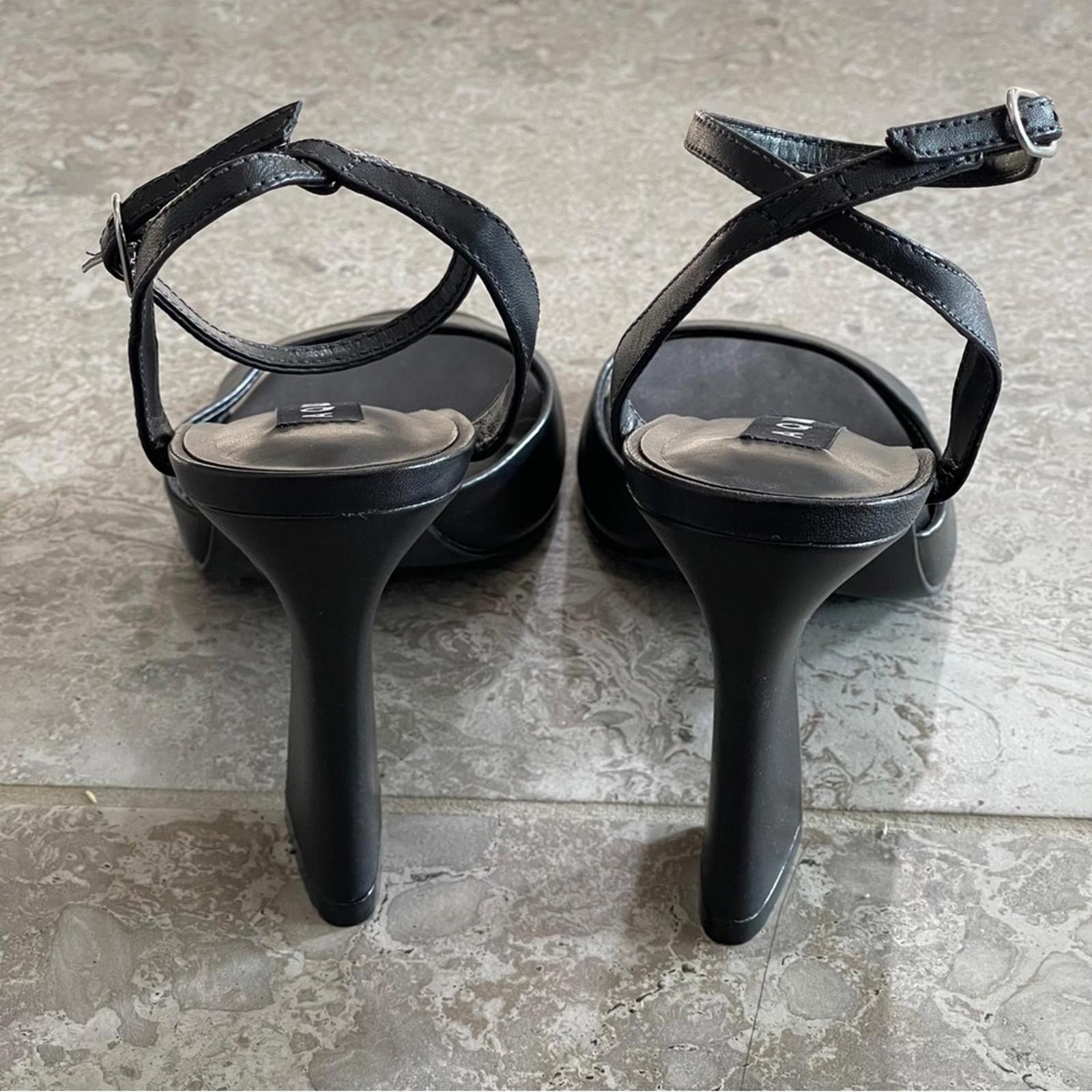 Bloomingdale’s AQUA Jett Ankle Strap High Heel Sandals Black, Size 10 NEW in Box