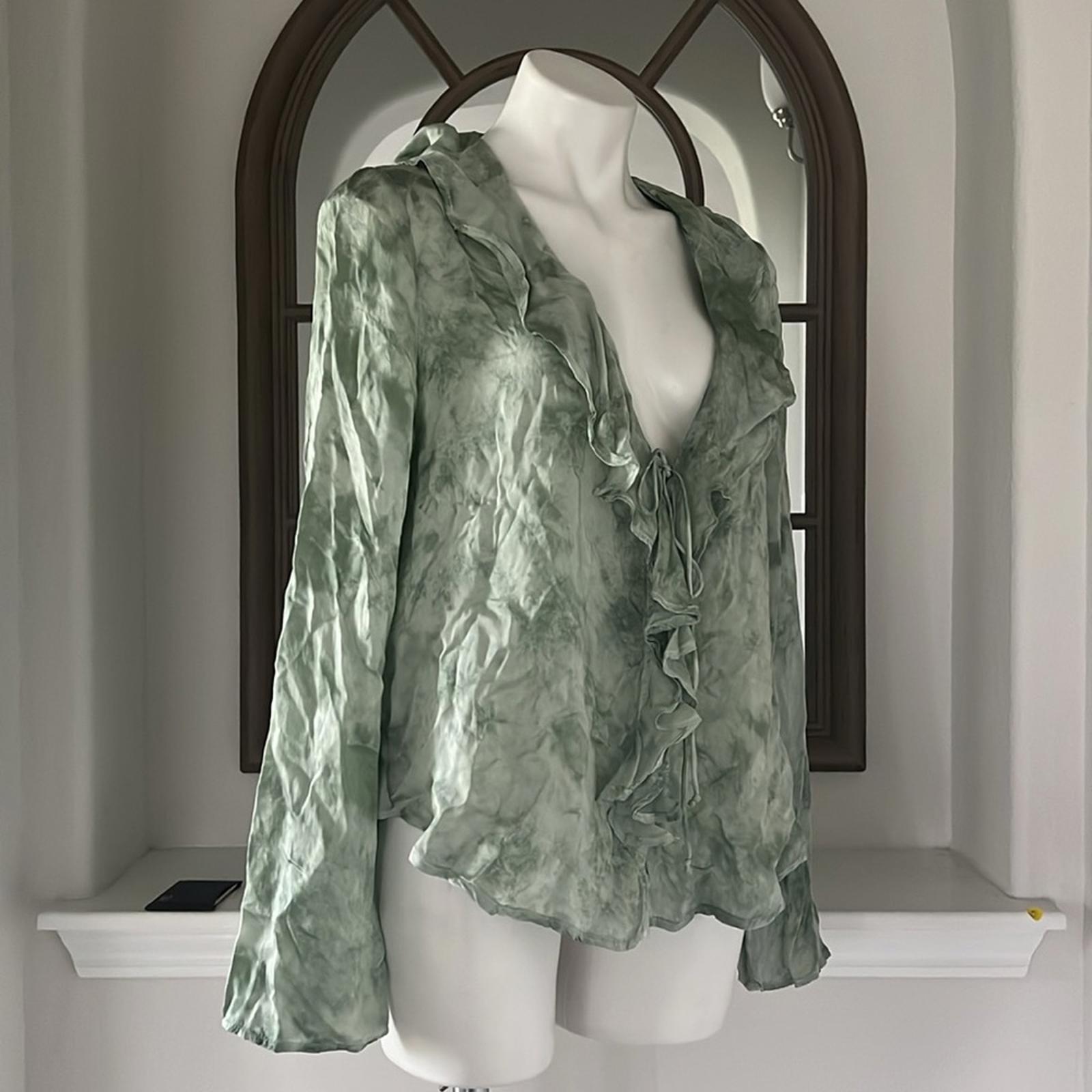 New Free People Women’s Lyocell Tie Front Blouse, Size M New w/Tag Retail $128