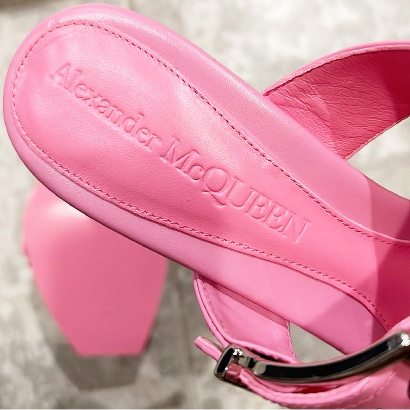 Alexander McQueen Double Buckle Punk Mule in Pink, Size 39 New w/DustBag $1050