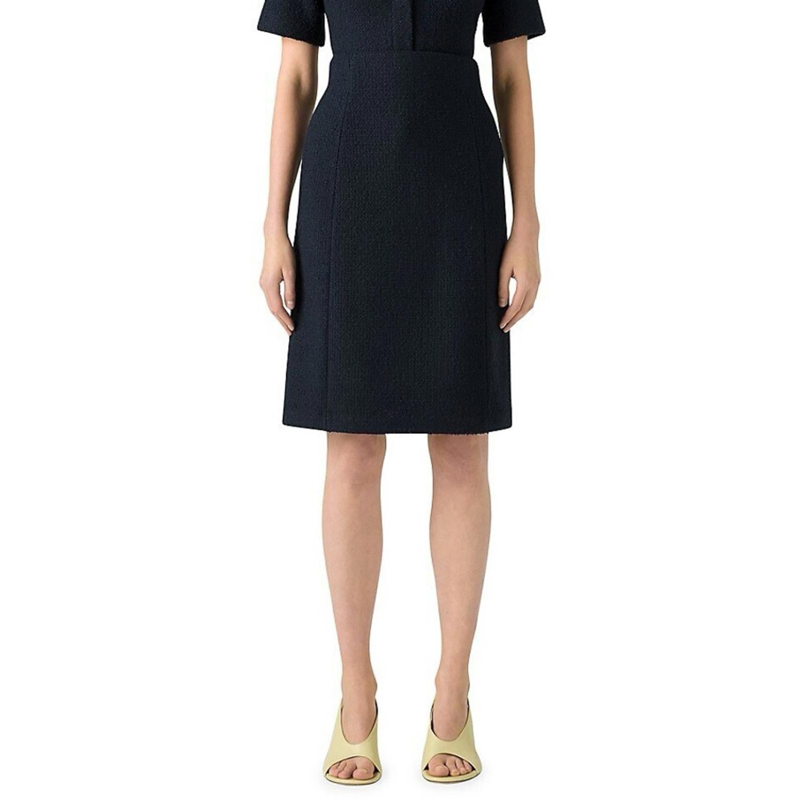 St. John Collection Textured Tweed Pencil Skirt in Navy, Size 16 NWT Retail $795