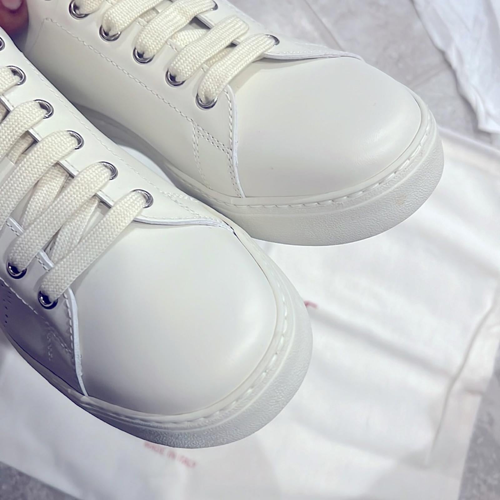 Ferragamo Pierre Low Top Sneakers in White Calf Leather, Size 41 New in Box