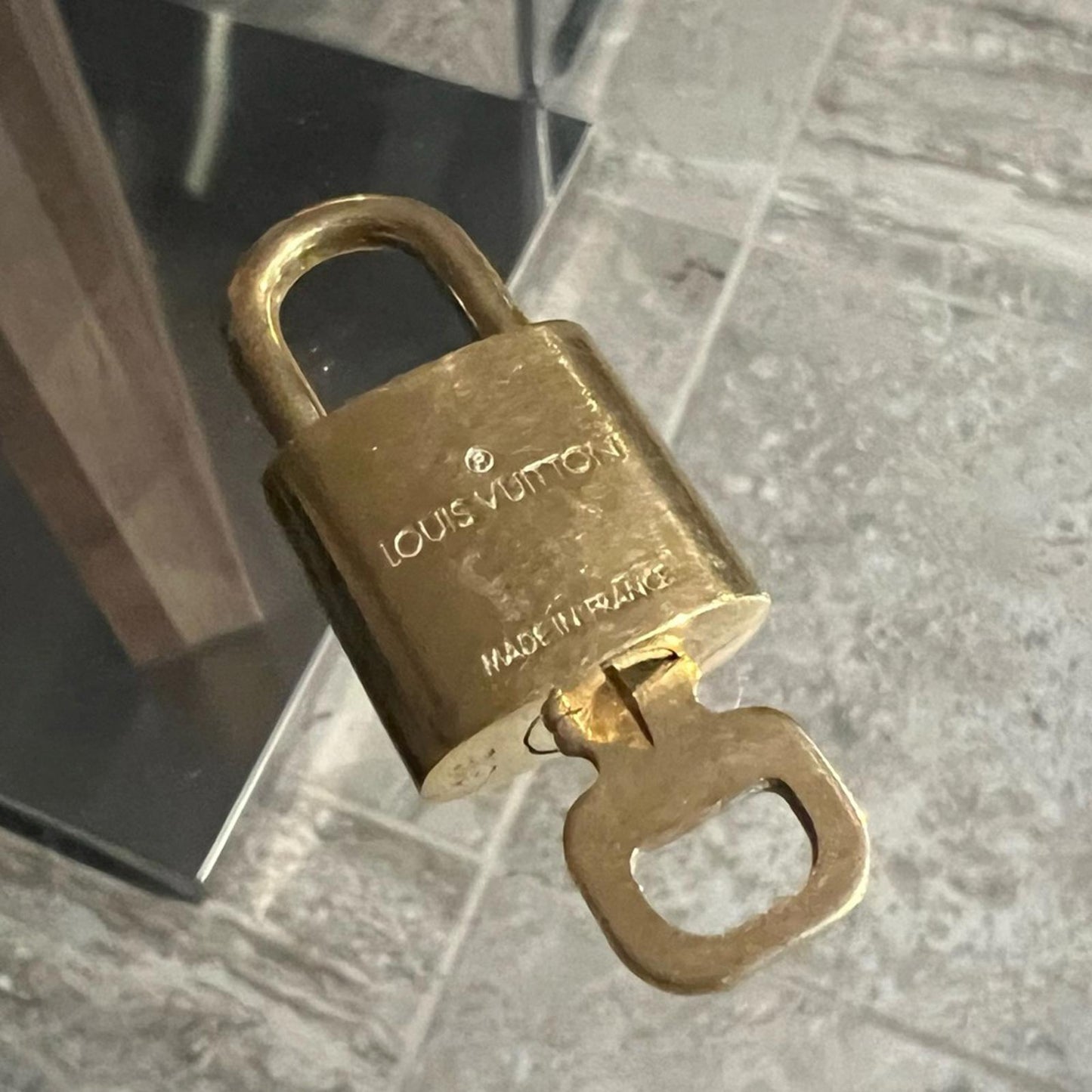 #316 Louis Vuitton Lock & Key in Gold, EXCELLENT!
