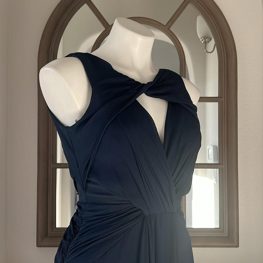 Badgley Mischka Navy Petunia Gown, Maxi Size 2 EXCELLENT Condition! Retail $795