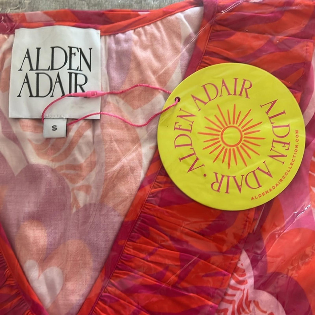 Alden Adair Jean Top in Lovers Lane, Size S New in Packaging