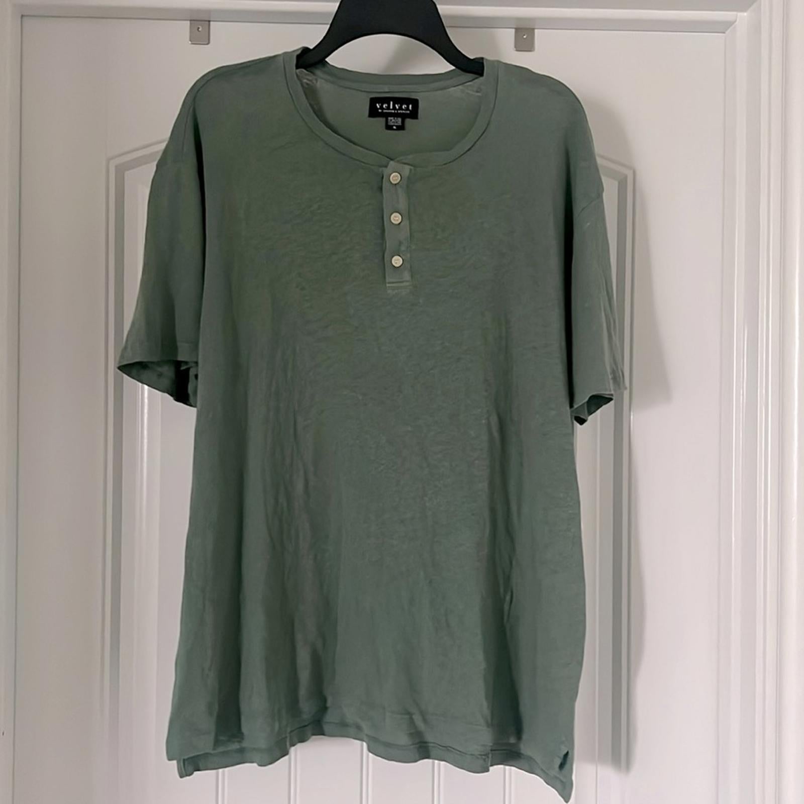 Velvet by Graham & Spencer Lionel Linen Blend Henley Shirt Green, NWT, Size XL