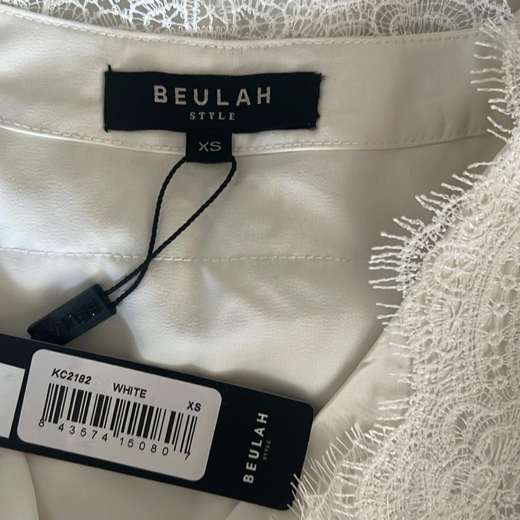 Beulah Style Lace V-Neck Blouse in White, Size XS NEW w/Tag $154