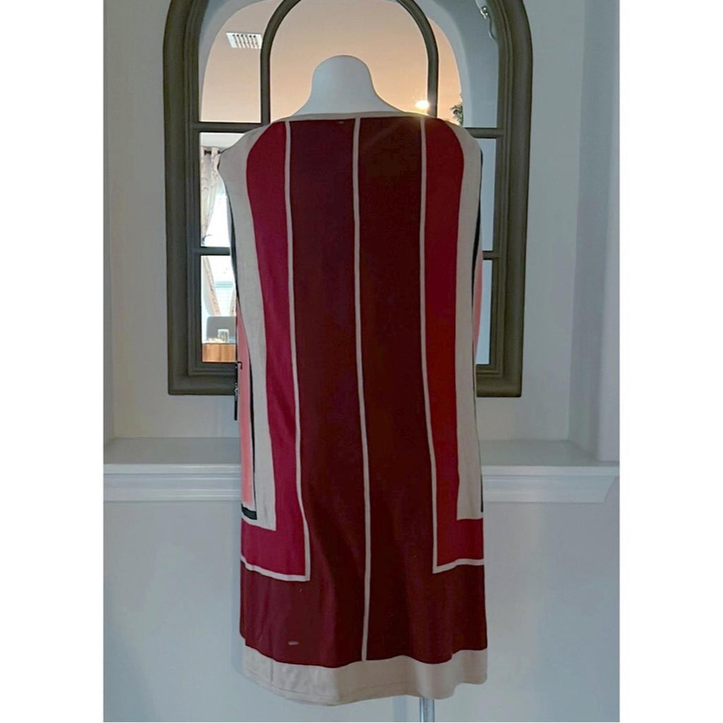 NWT Vertigo Claudia Aplaca Wool Blend Cape Dress. Size L New w/Tag Retail $170