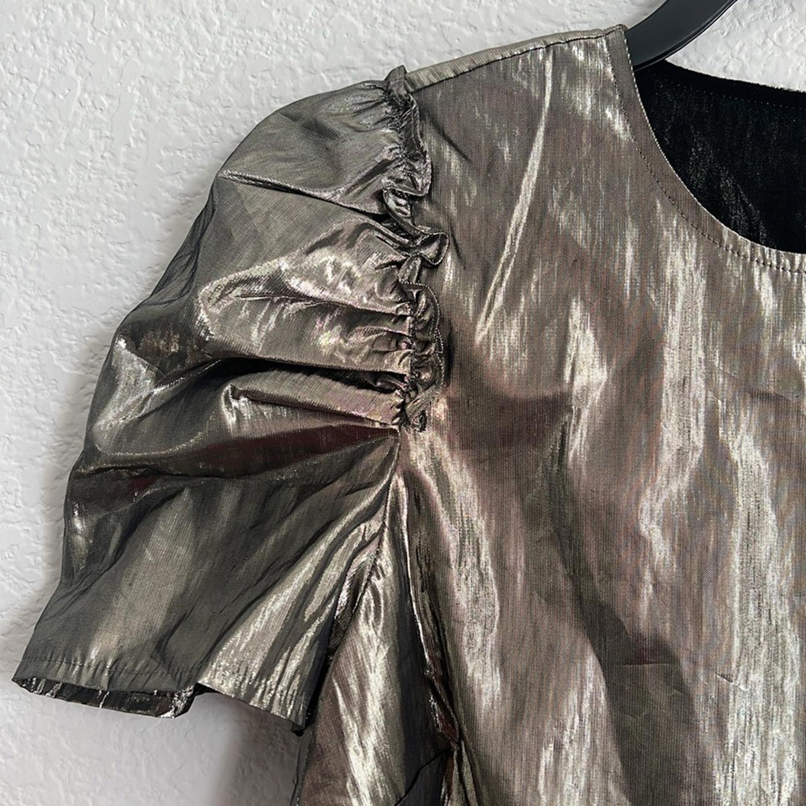 CeCe Silver Shimmer Pouf Jewel Neck Top, Size XXS, NEW