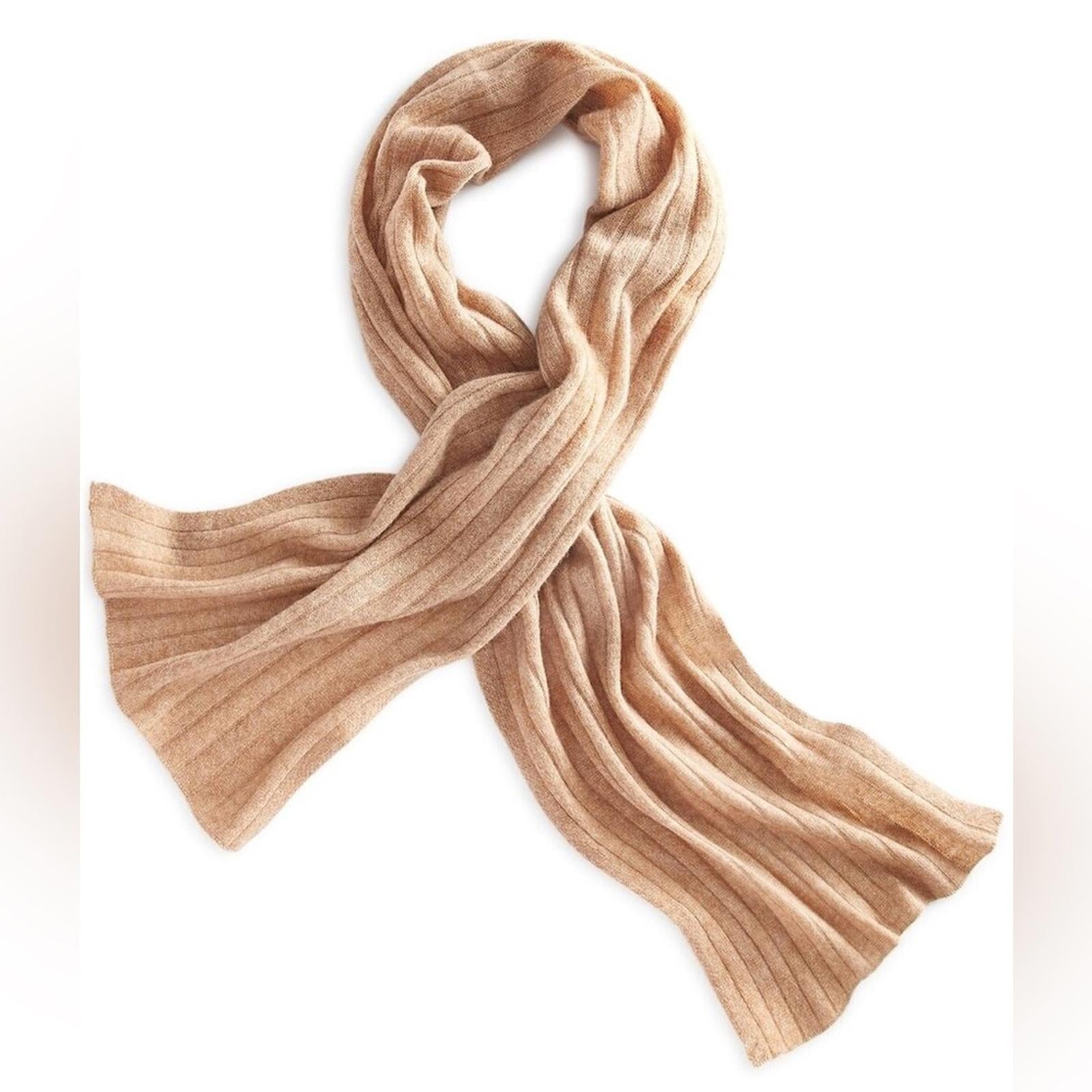 Charter Club Ribbed Cashmere Muffler Scarf in Heather Camel, New w/Tag $108.50
