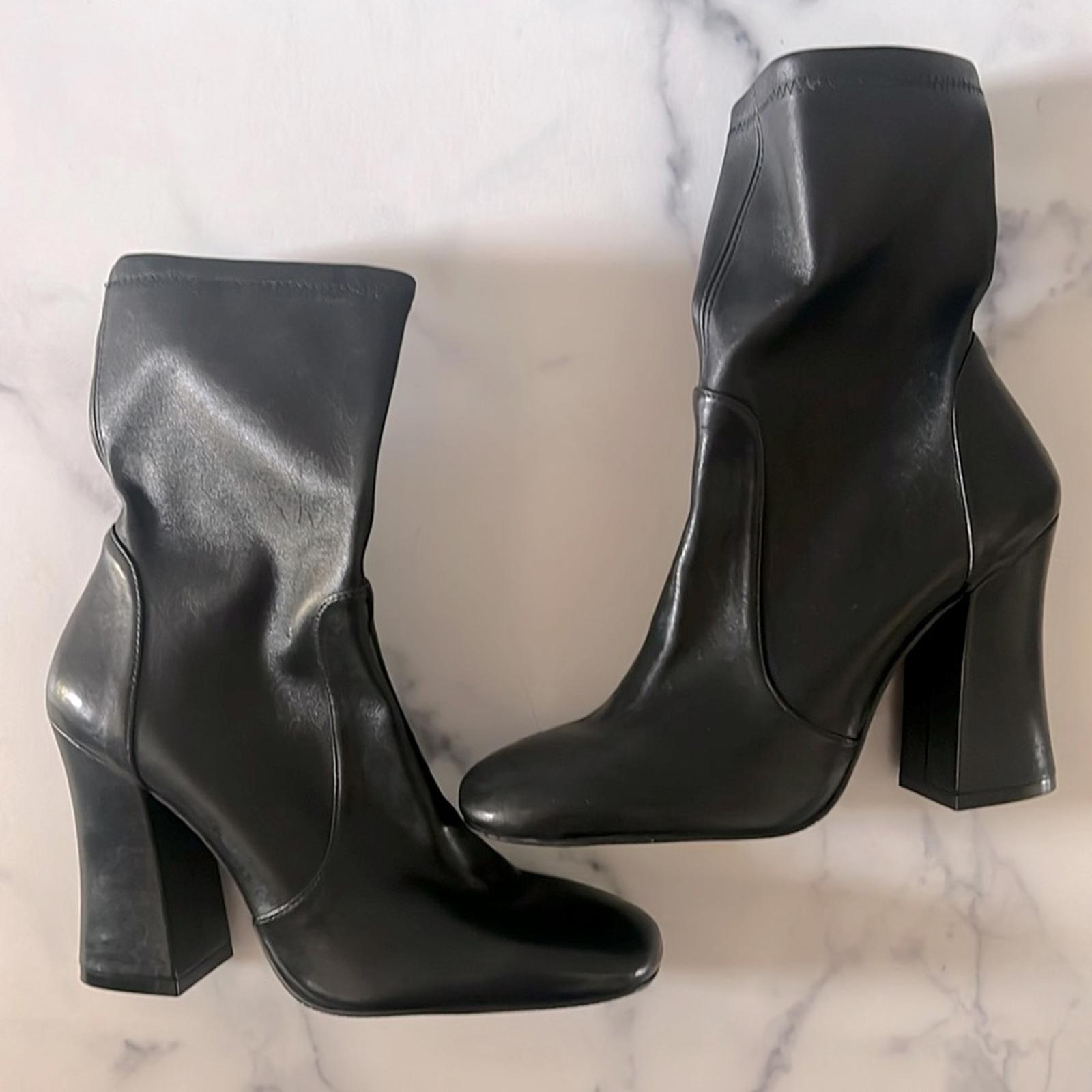 Stuart Weitzman Curveblock High Heel Booties in Black, Size 8 New $650 SOLD OUT!