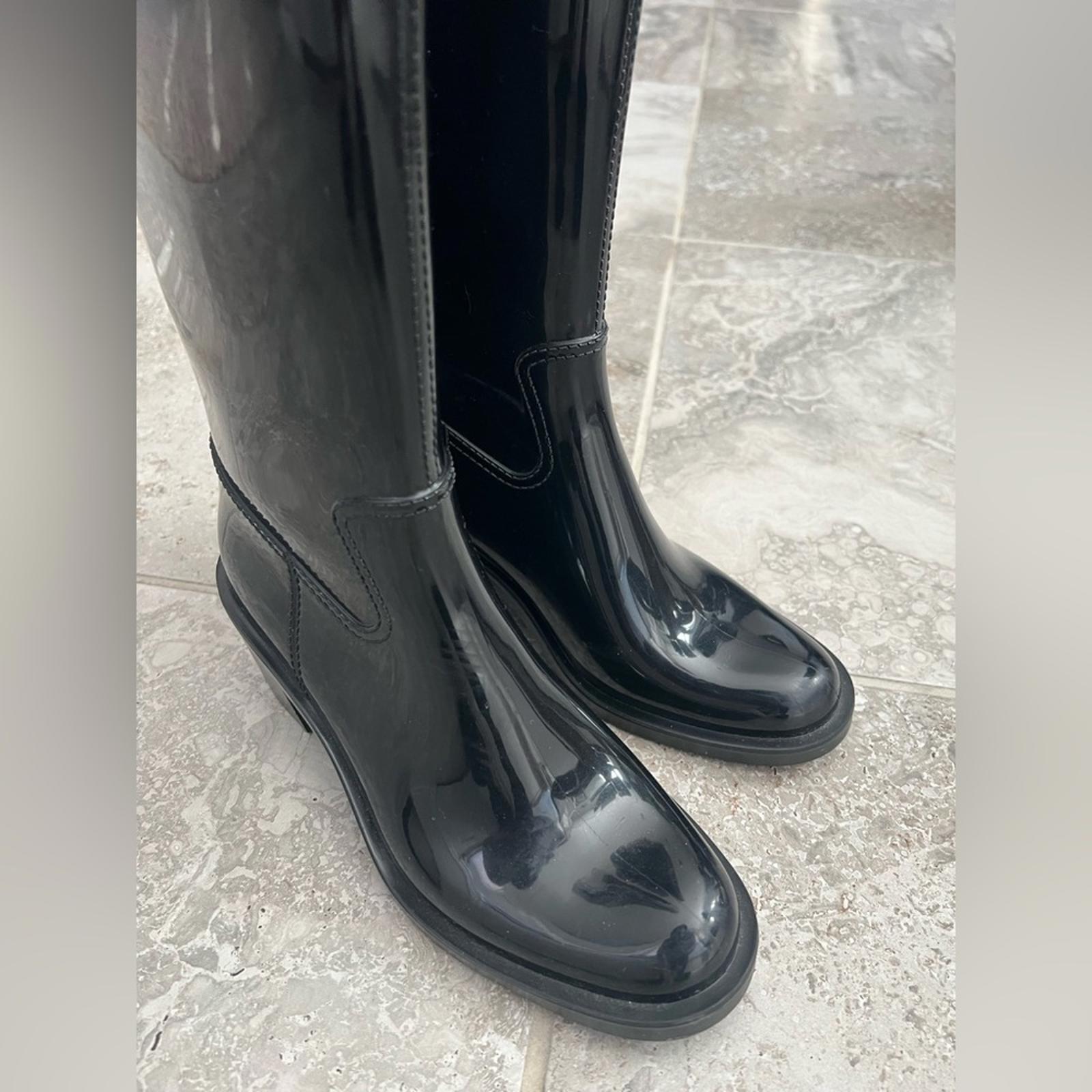 GUCCI Interlocking G Rubber Mid-Calf Rain Boots, Black Size 37 EXCELLENT!