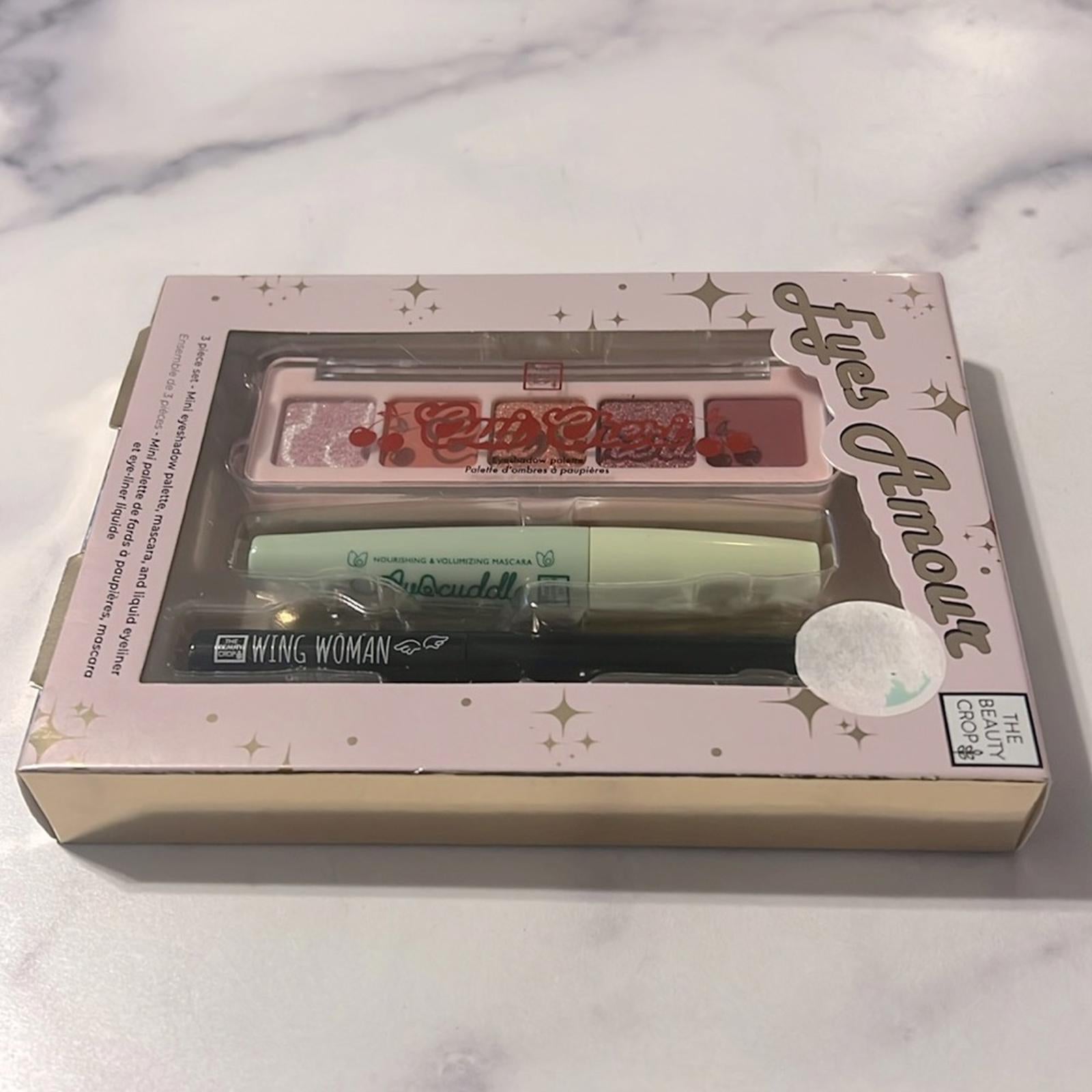 The Beauty Crop Eyes Amour Set, New in Box