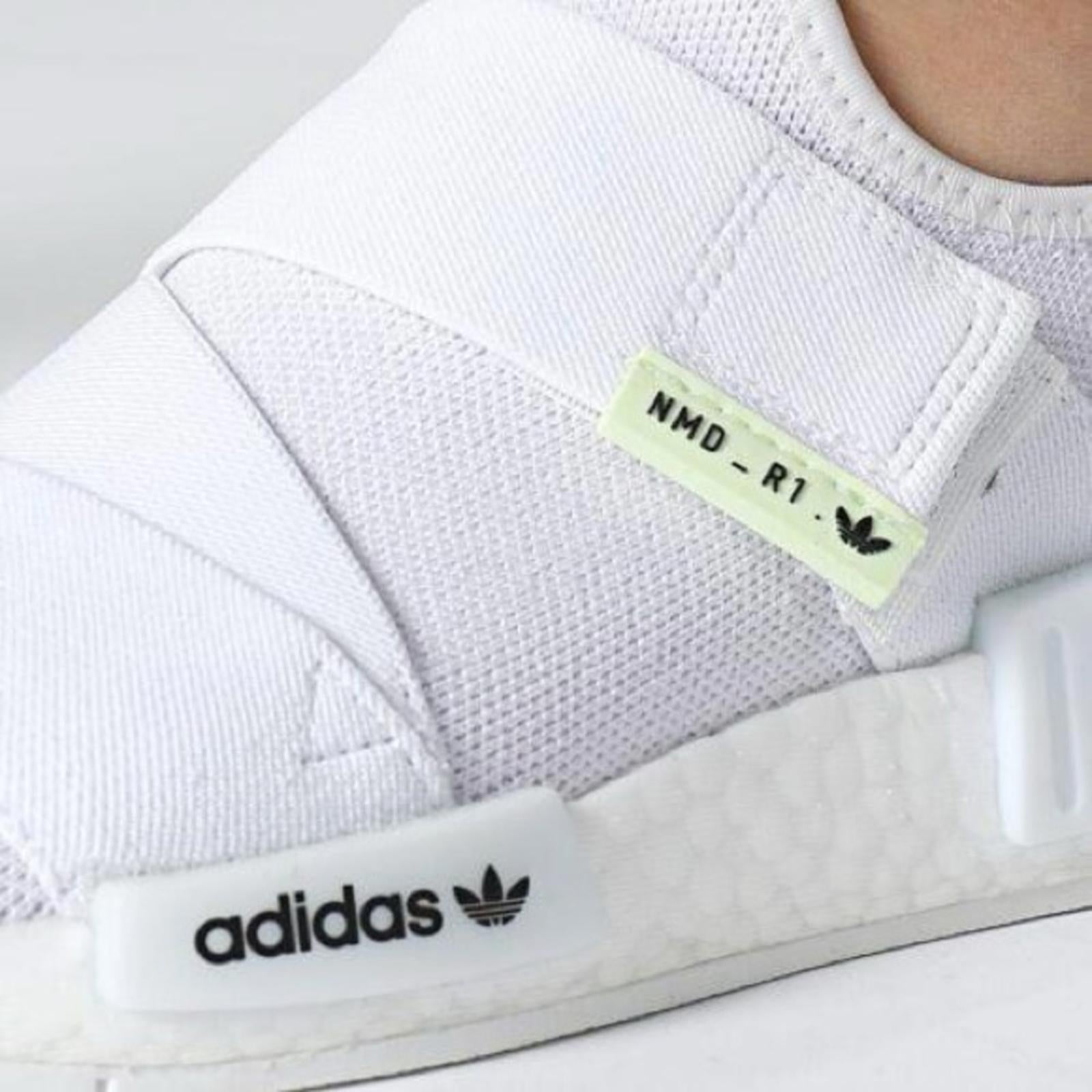 NWT Adidas Originals NMD_R1 Boost Laceless Sneakers, Size 7.5 New in Box $150