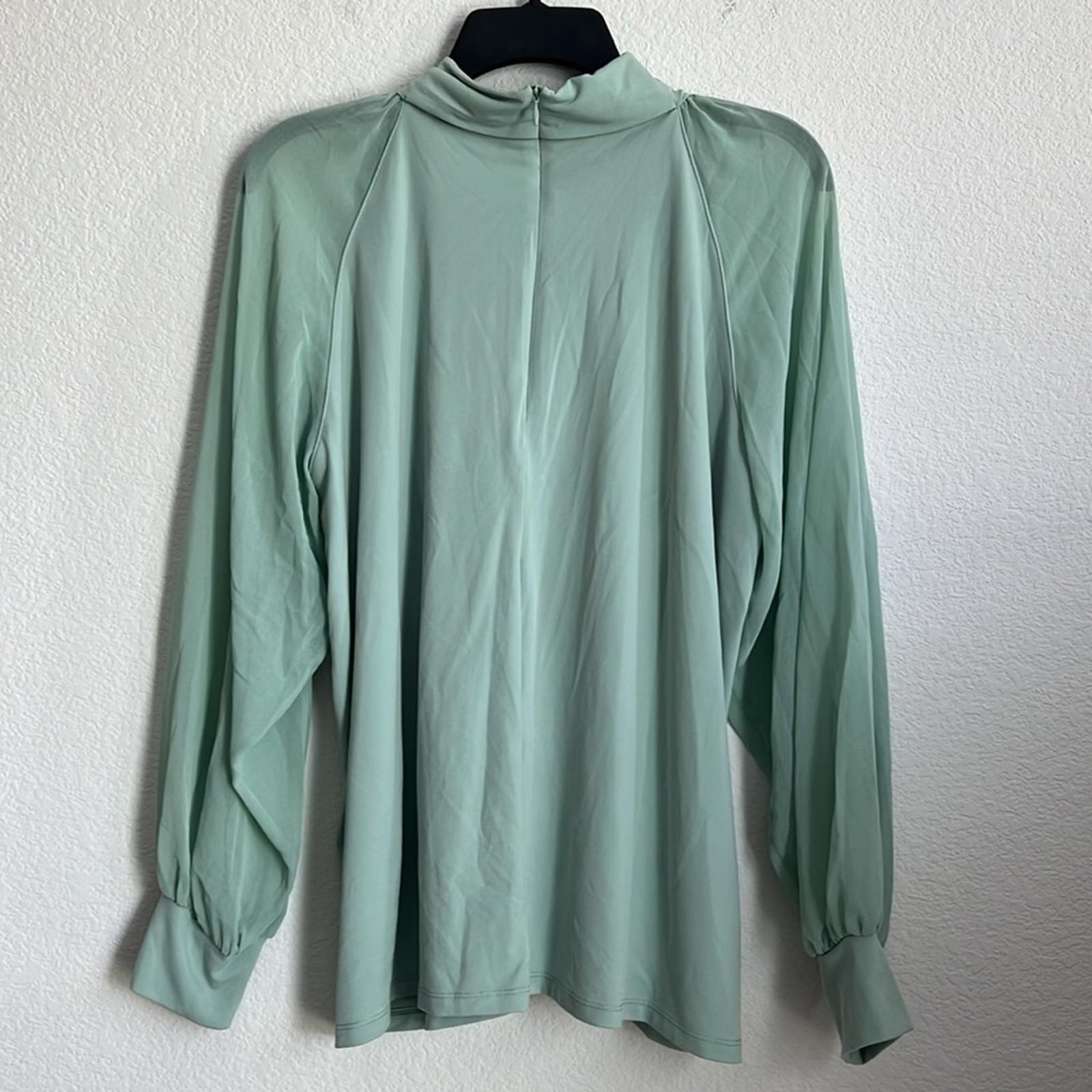 Calvin Klein Twist Neck Chiffon Sleeve Blouse in Mint Green, NWT, Size XL