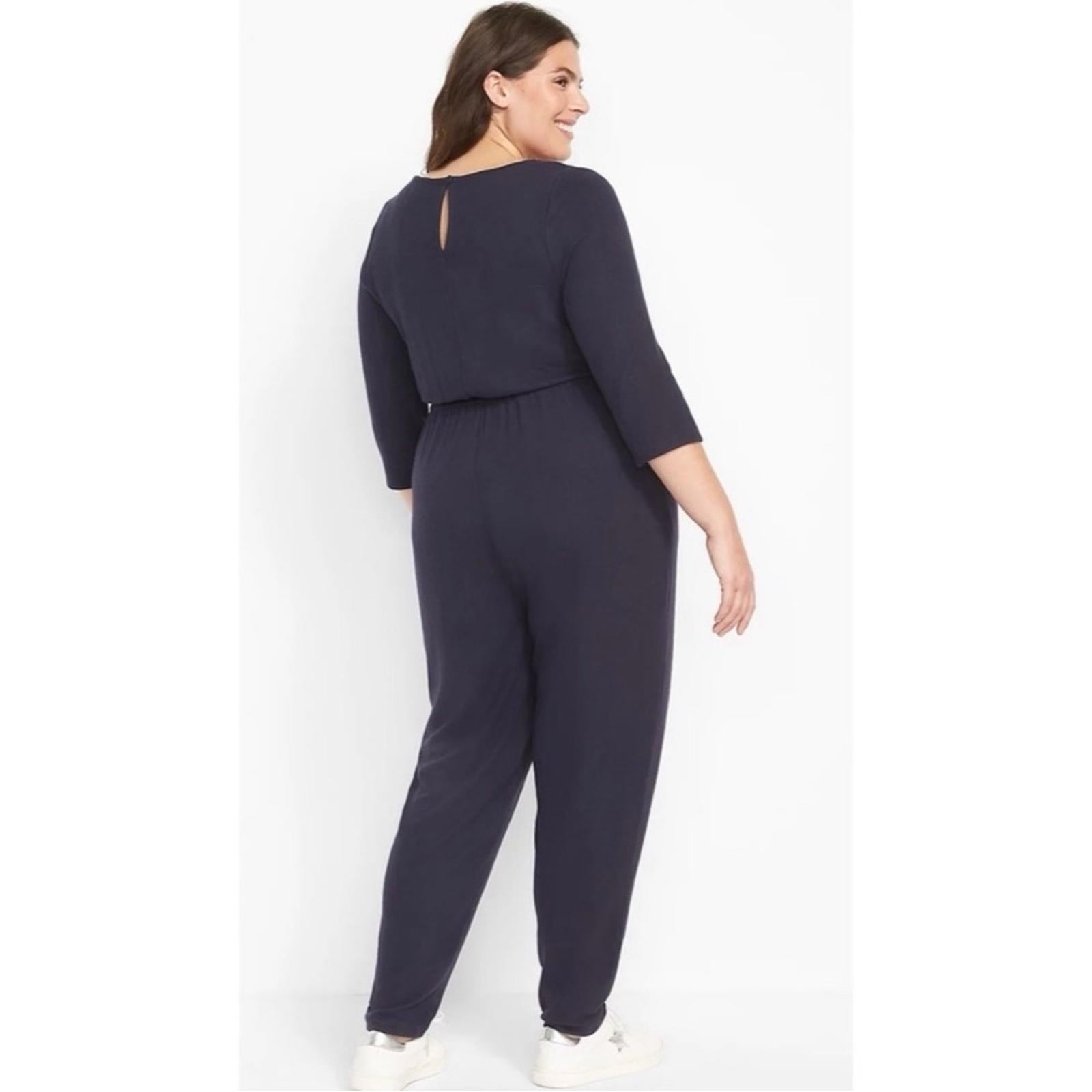 LANE BRYANT NWT Ruched V-Neck Hacci 3/4 SLV Weekend/Lounge Navy Jumpsuit 14/16