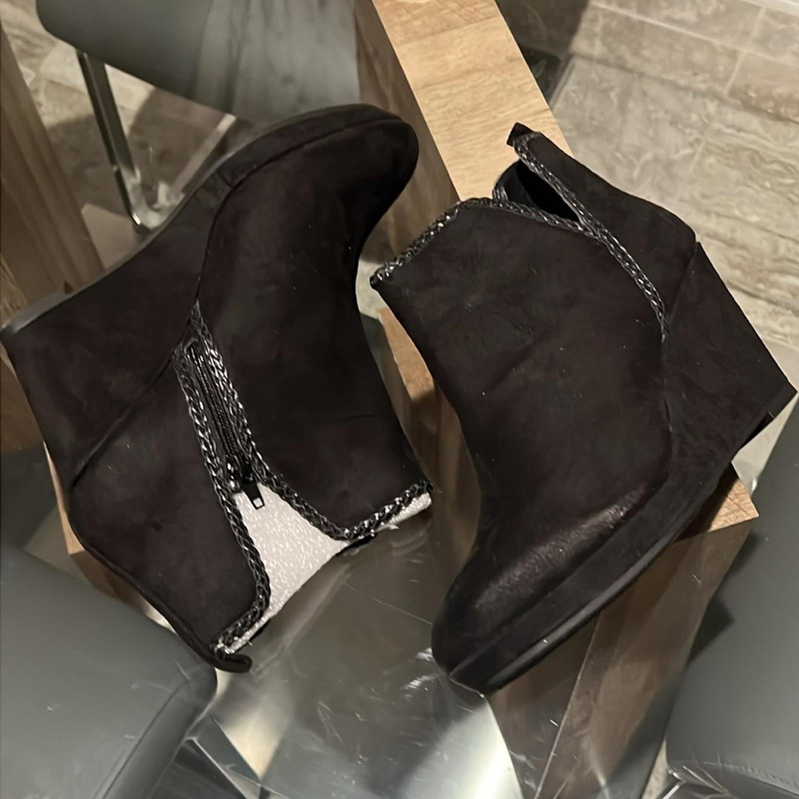 Laundry Volcano Wedge Bootie in Black, Size 10, New in Box