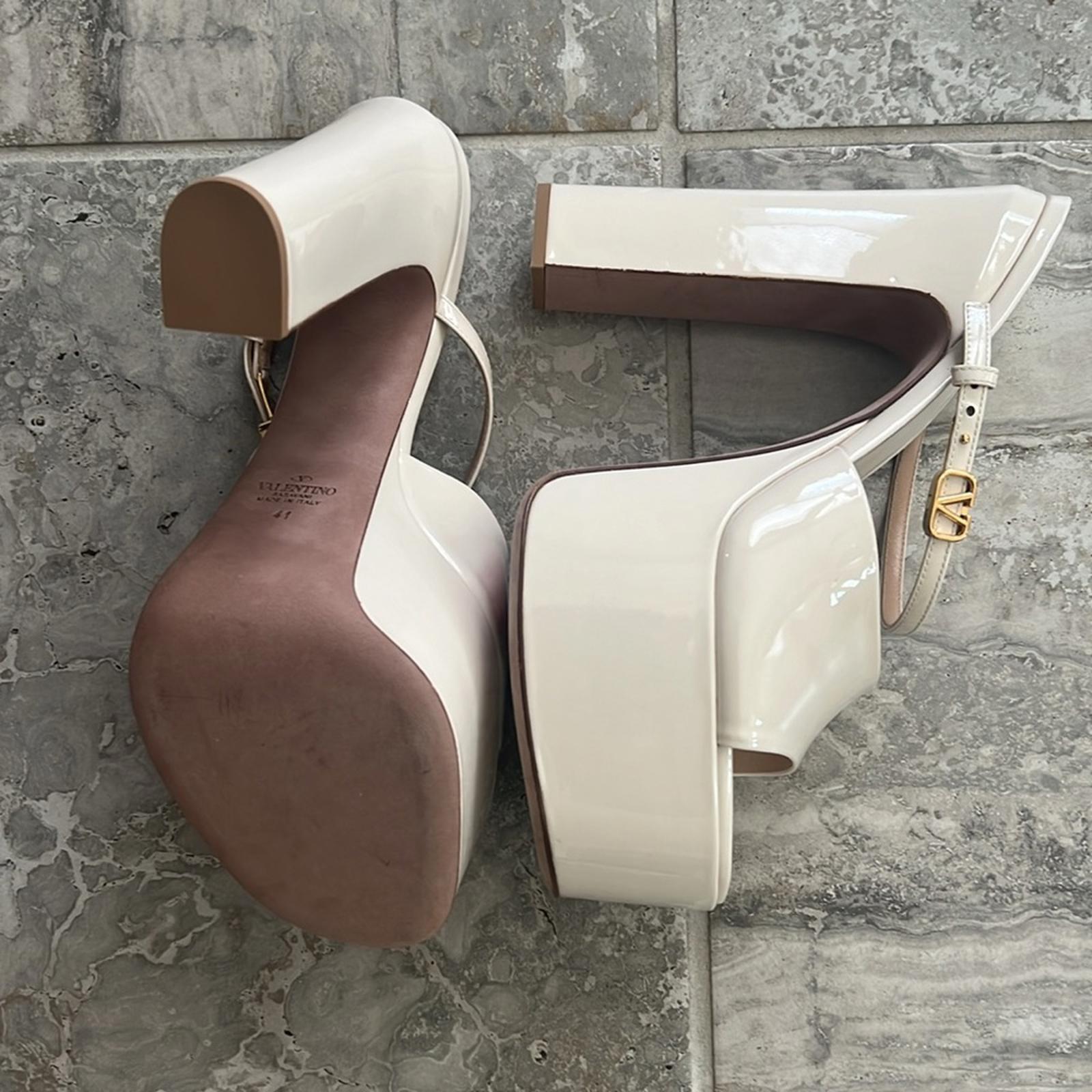 Valentino Garavani Patent High Heel Platform Slides, Size 41 New in Box $1,200