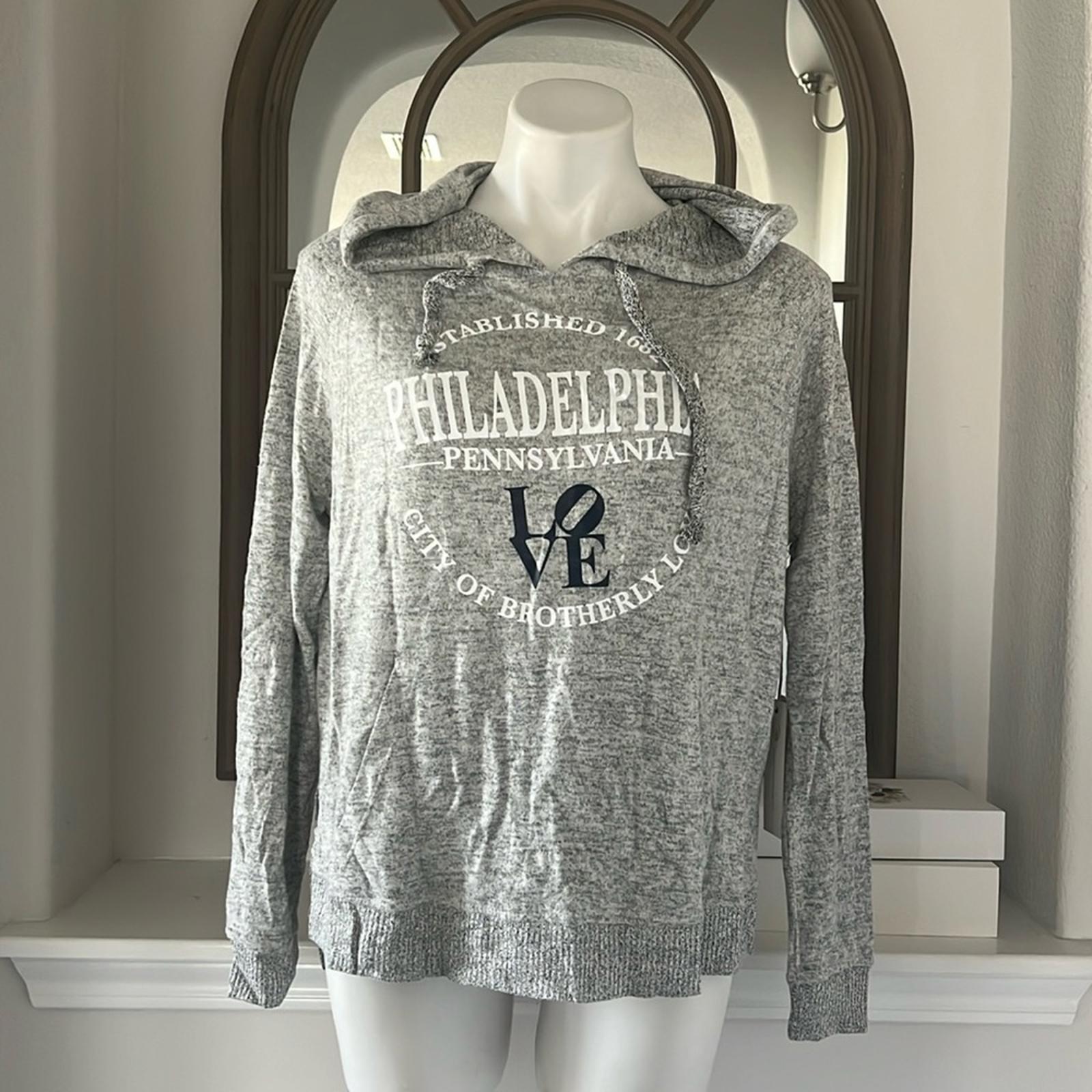 NEW Ocean Drive Hoodie PHL Hacci Heather Grey, Size M New with Tag