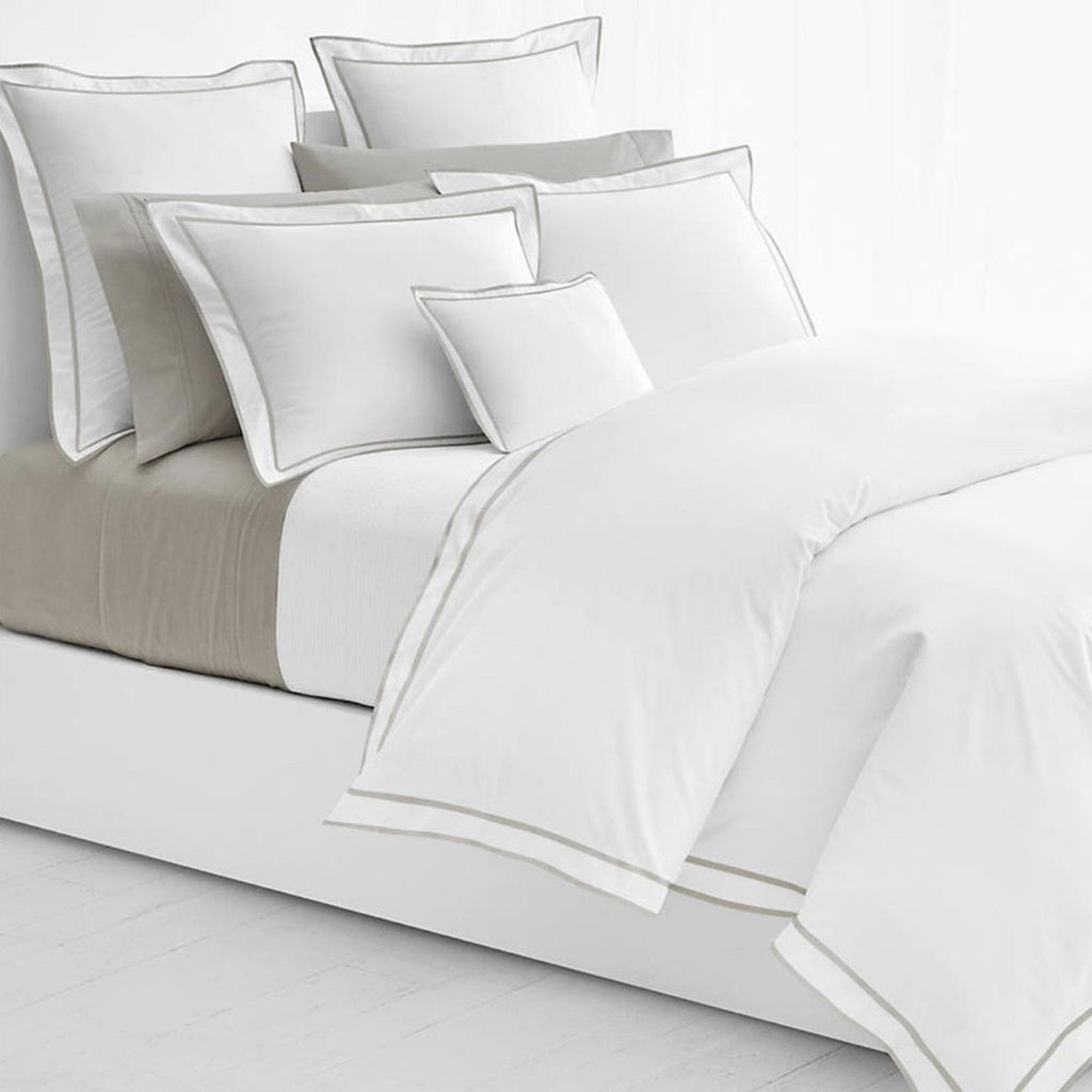 Lauren Ralph Lauren Spencer Duvet Cover in White/Soft Grey, Queen NEW w/Tag $335