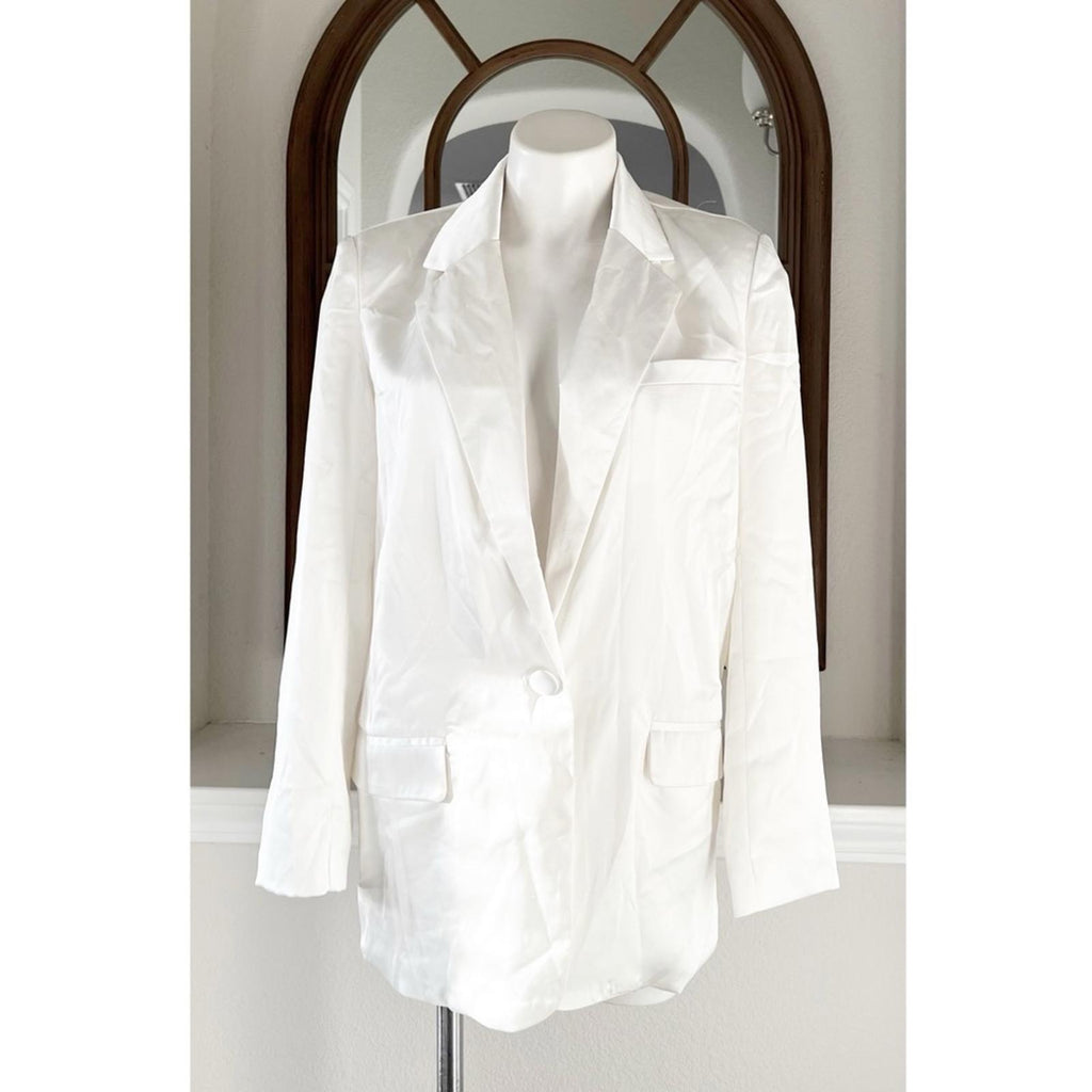 Steve Madden Revolve Smooth Talk Blazer, Satin One-Button in White Ivory NEW $99